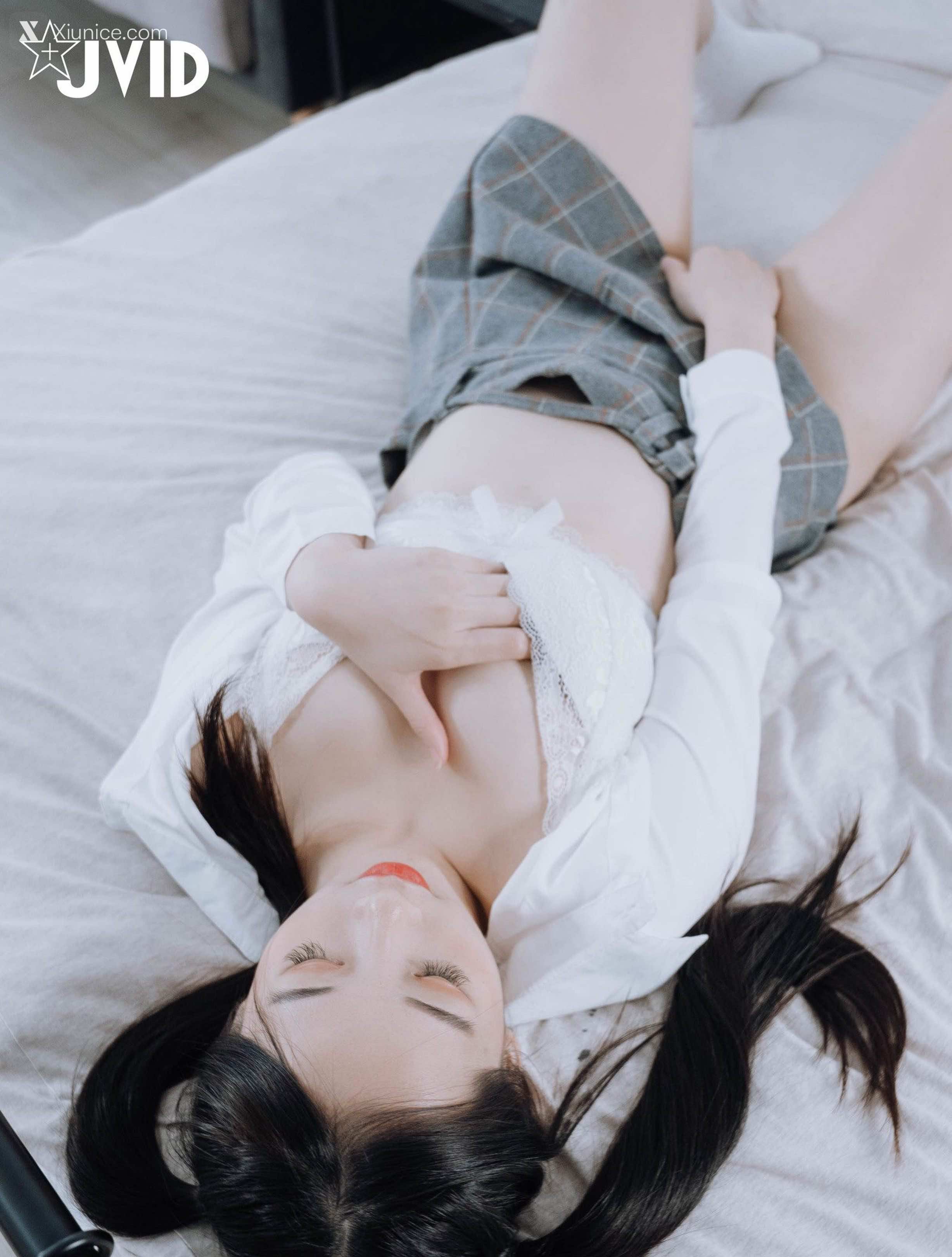 JVID 婕咪 Juice 雙馬尾制服女孩 40