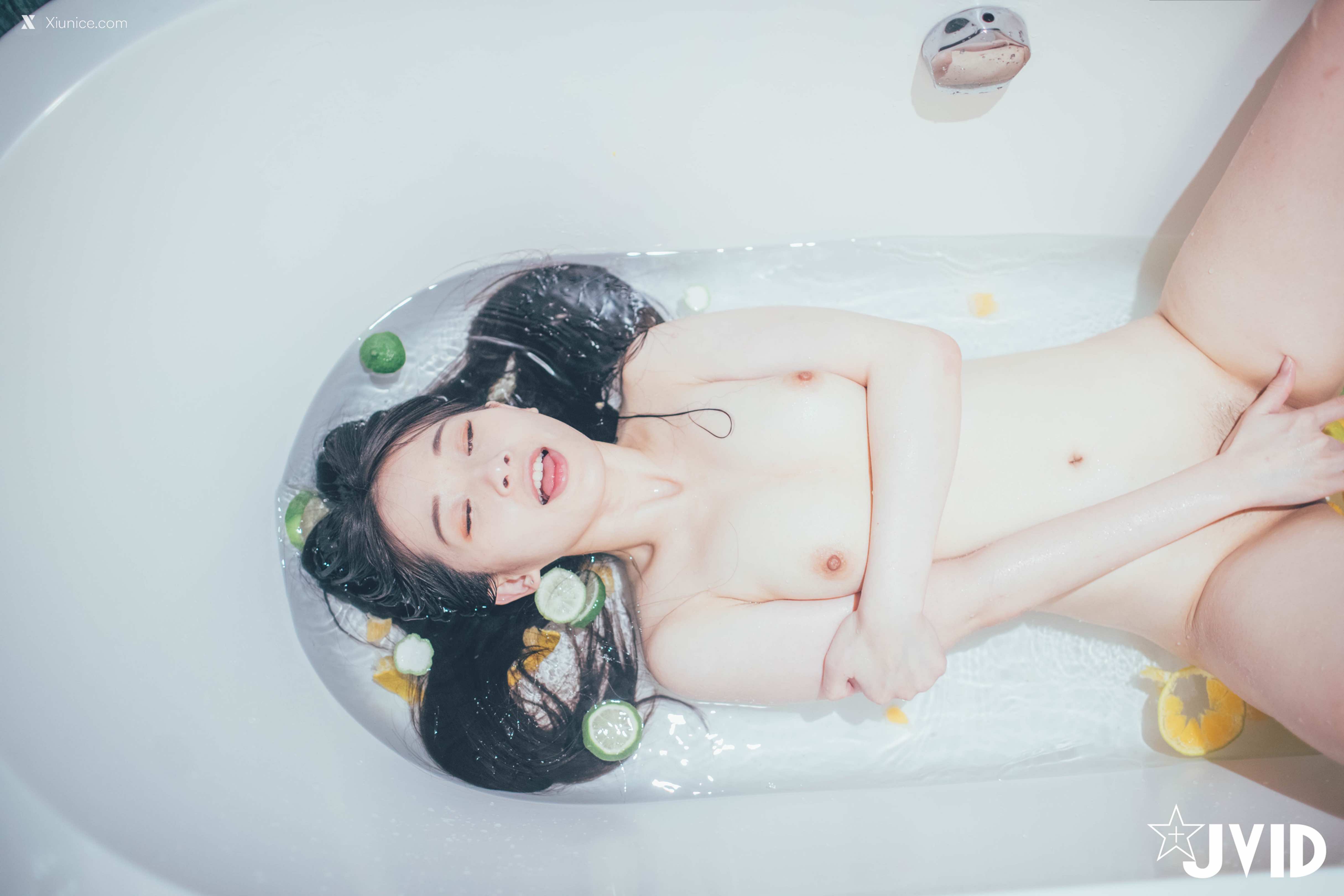 JVID 婕咪 Juice Girlfriend Tour Fun 203