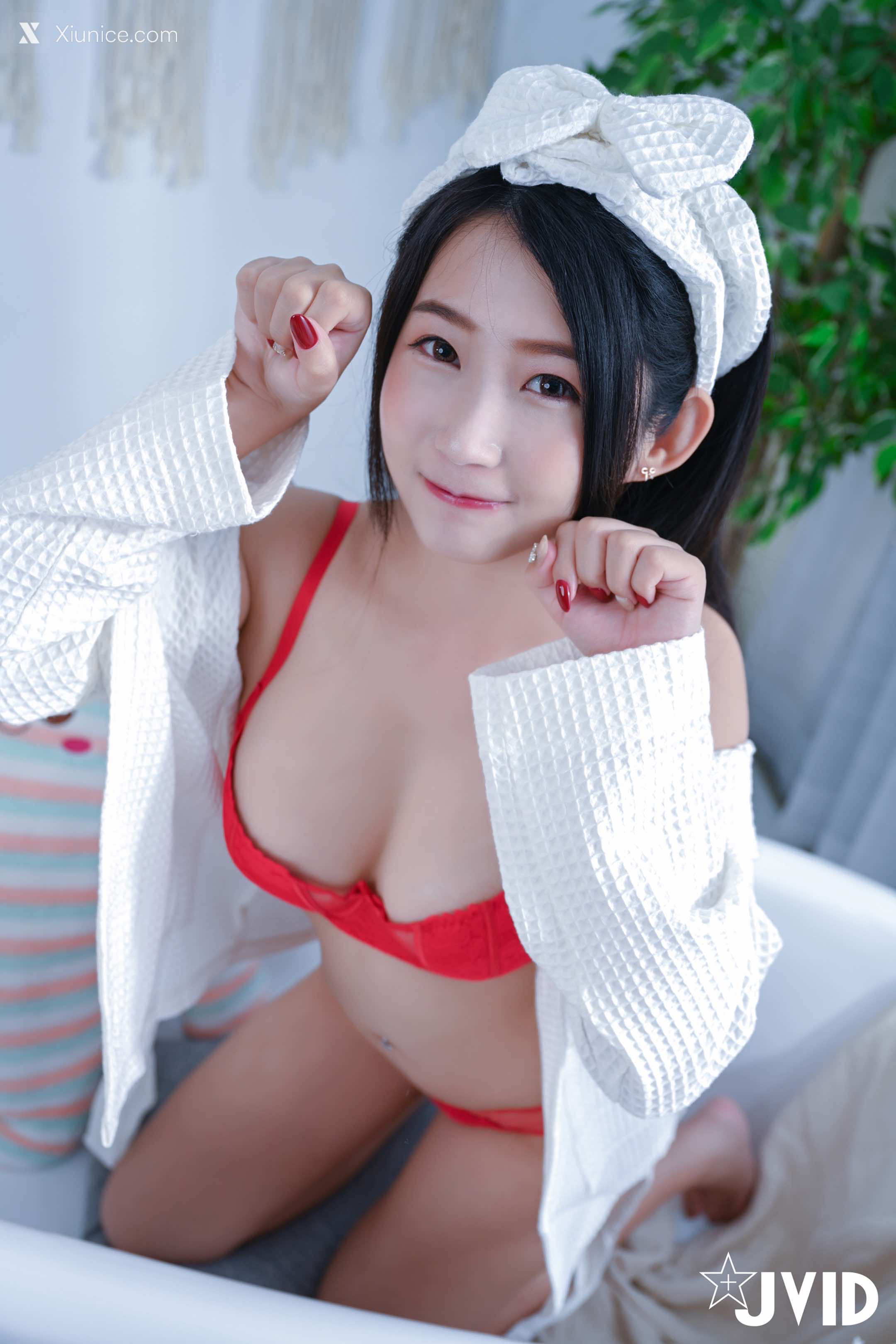 JVID 肉包 Mini – Merry Christmas Festival 38