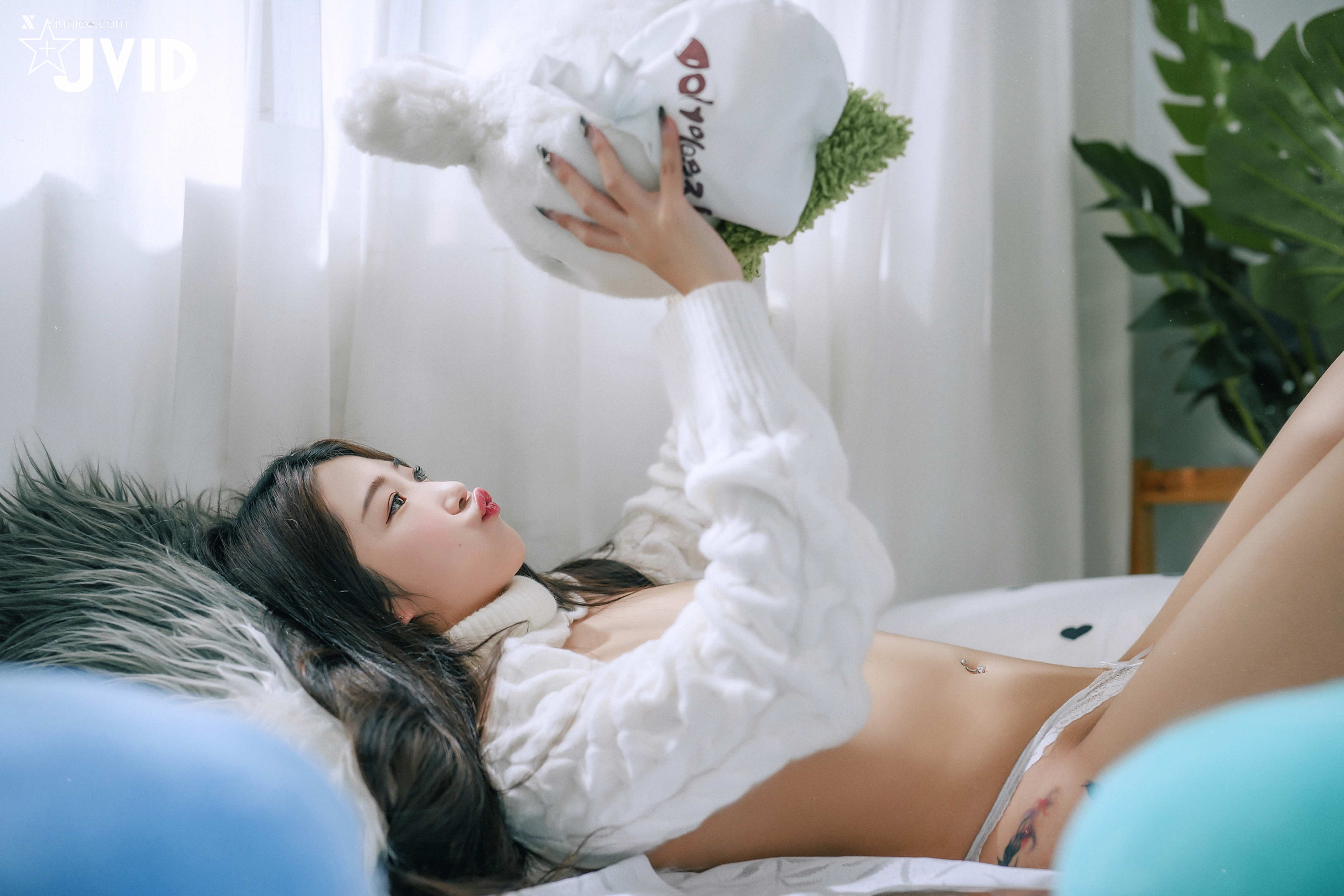 JVID 肉包 Mini 日文課の可愛的女童鞋 47