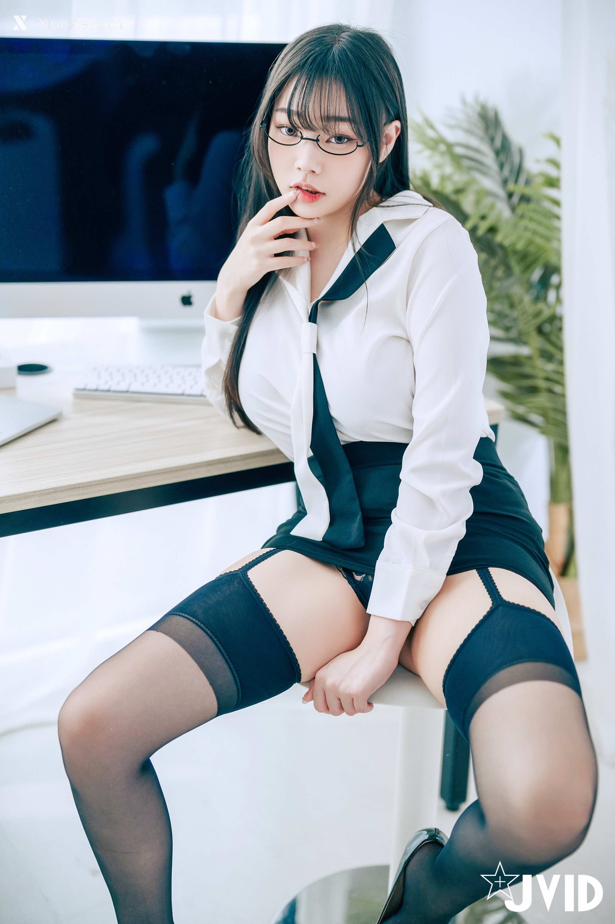 JVID 苡昕 Slivia 超巨乳女秘書 5