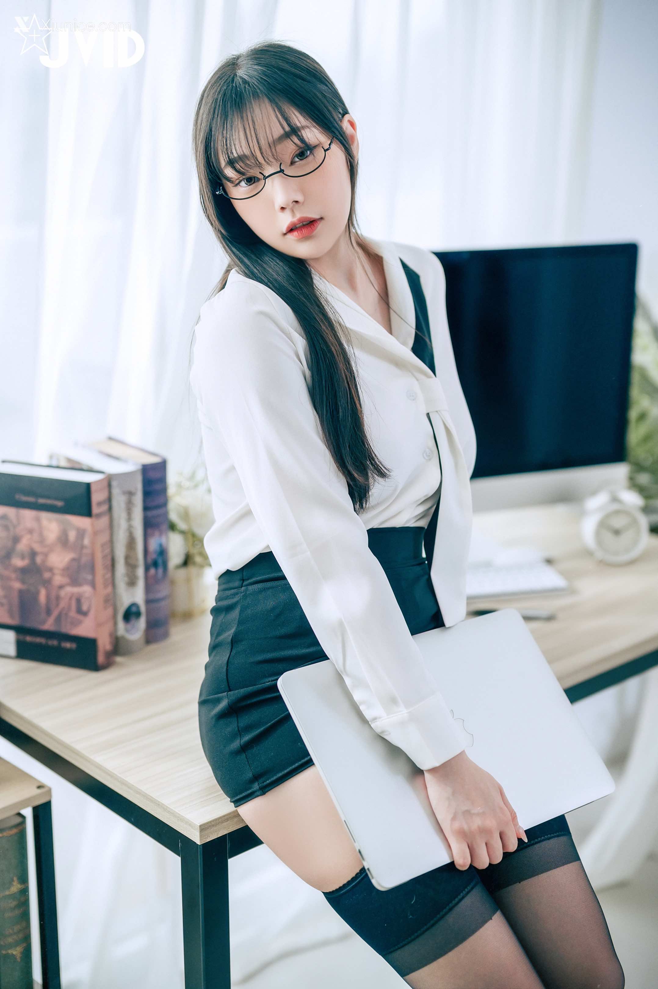 JVID 苡昕 Slivia 超巨乳女秘書 8