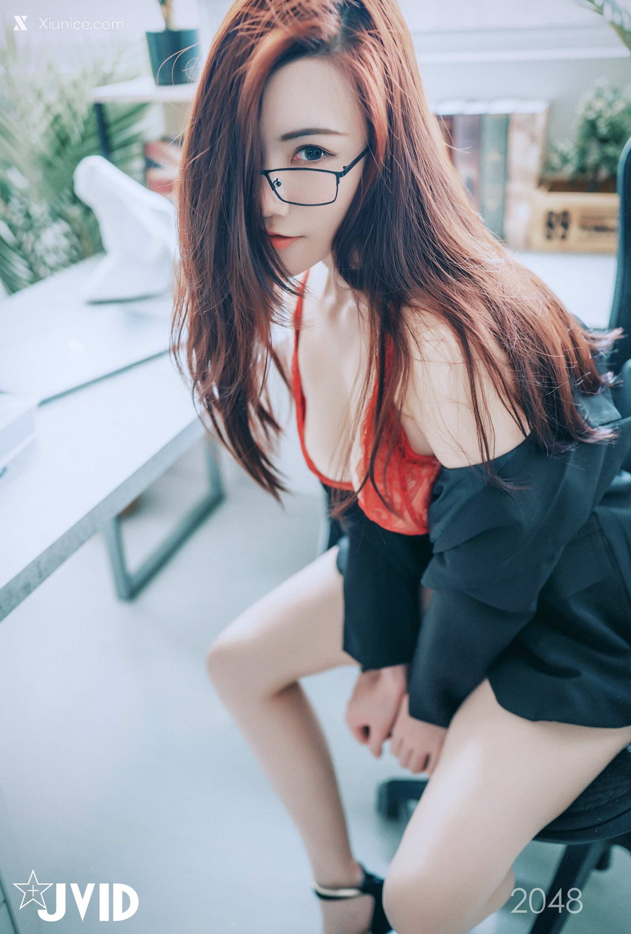 JVID 葉小敏 情欲女秘書の居家辦公 6