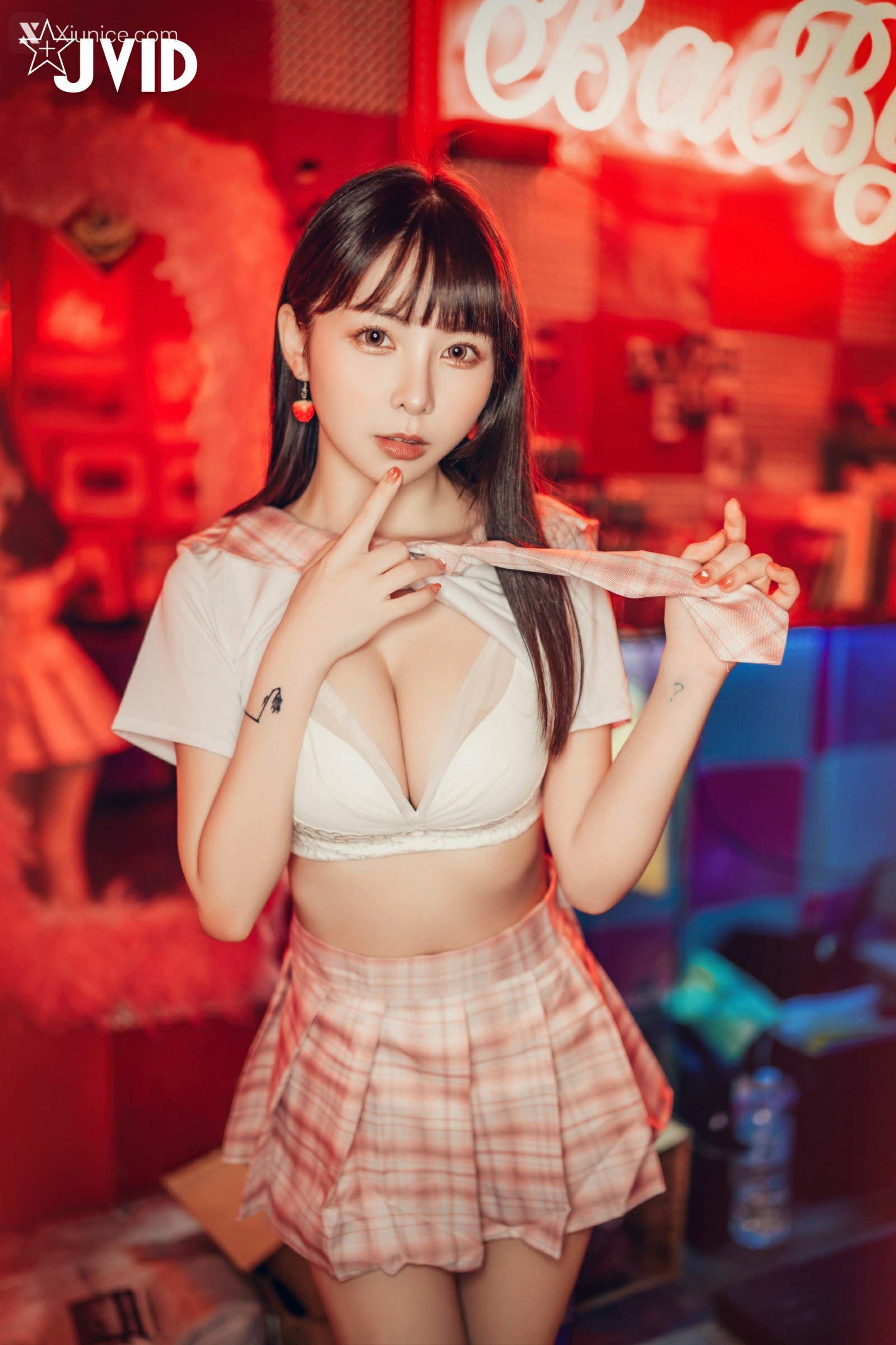 JVID 辰辰&胎尼 檳榔西施情色妄想 50