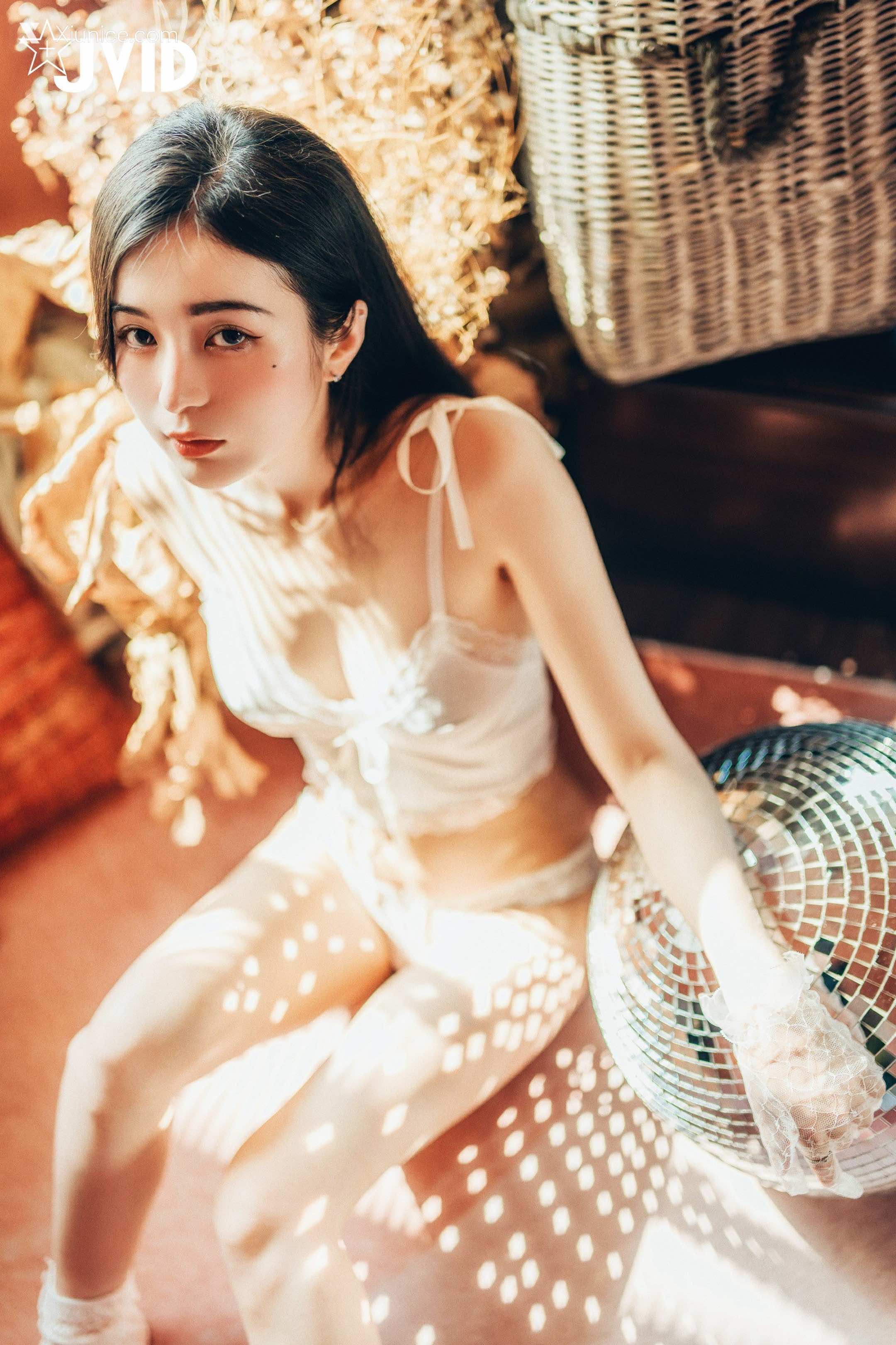 JVID 辰辰 巨乳嬌妻 168