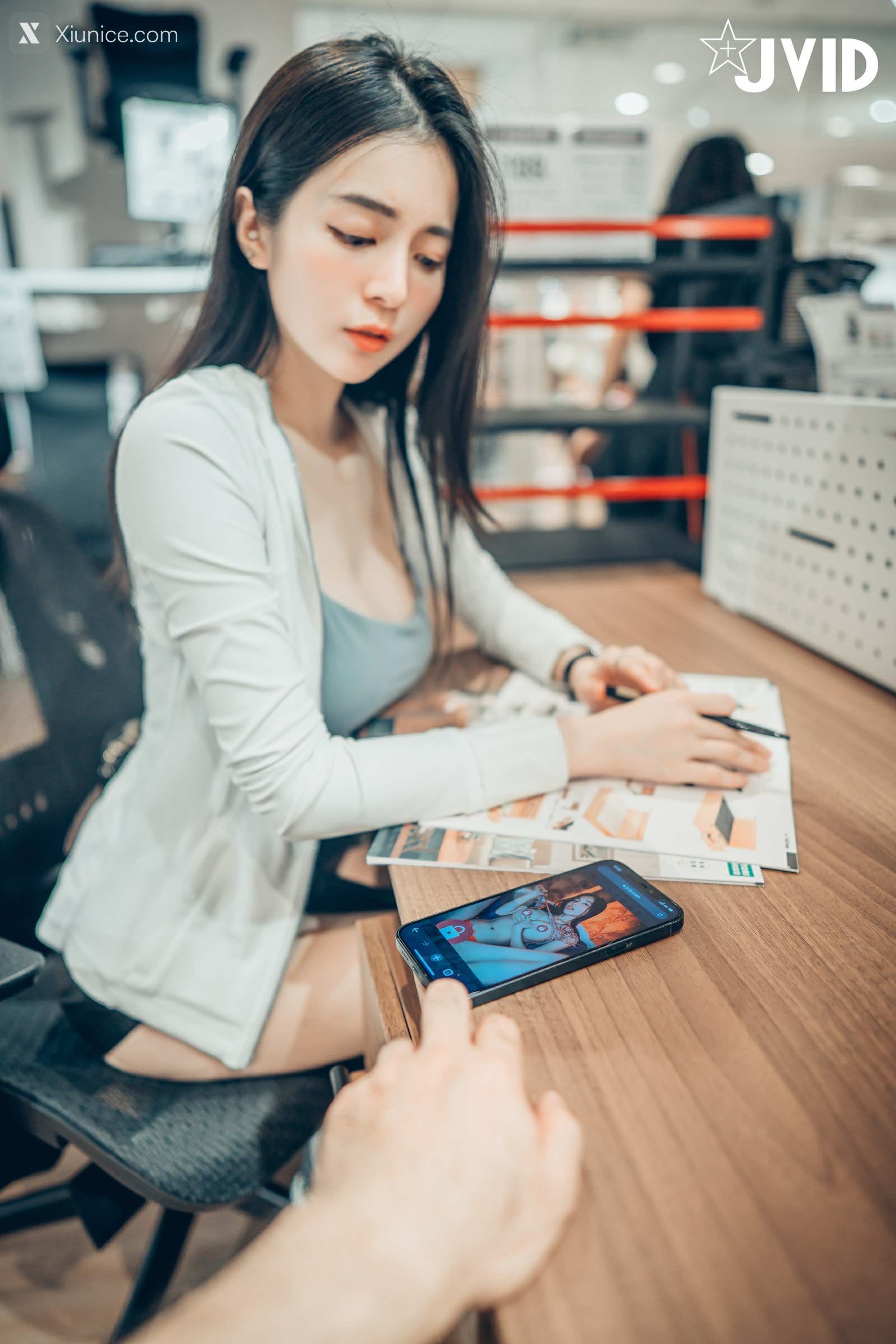 JVID 辰辰 我的暴露狂女同事 100