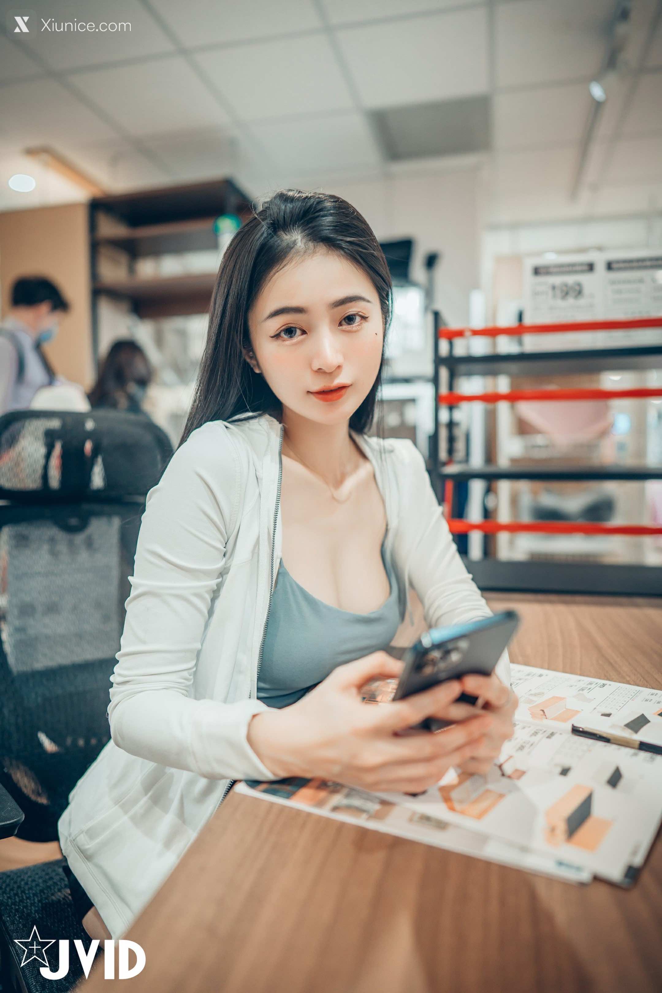 JVID 辰辰 我的暴露狂女同事 129