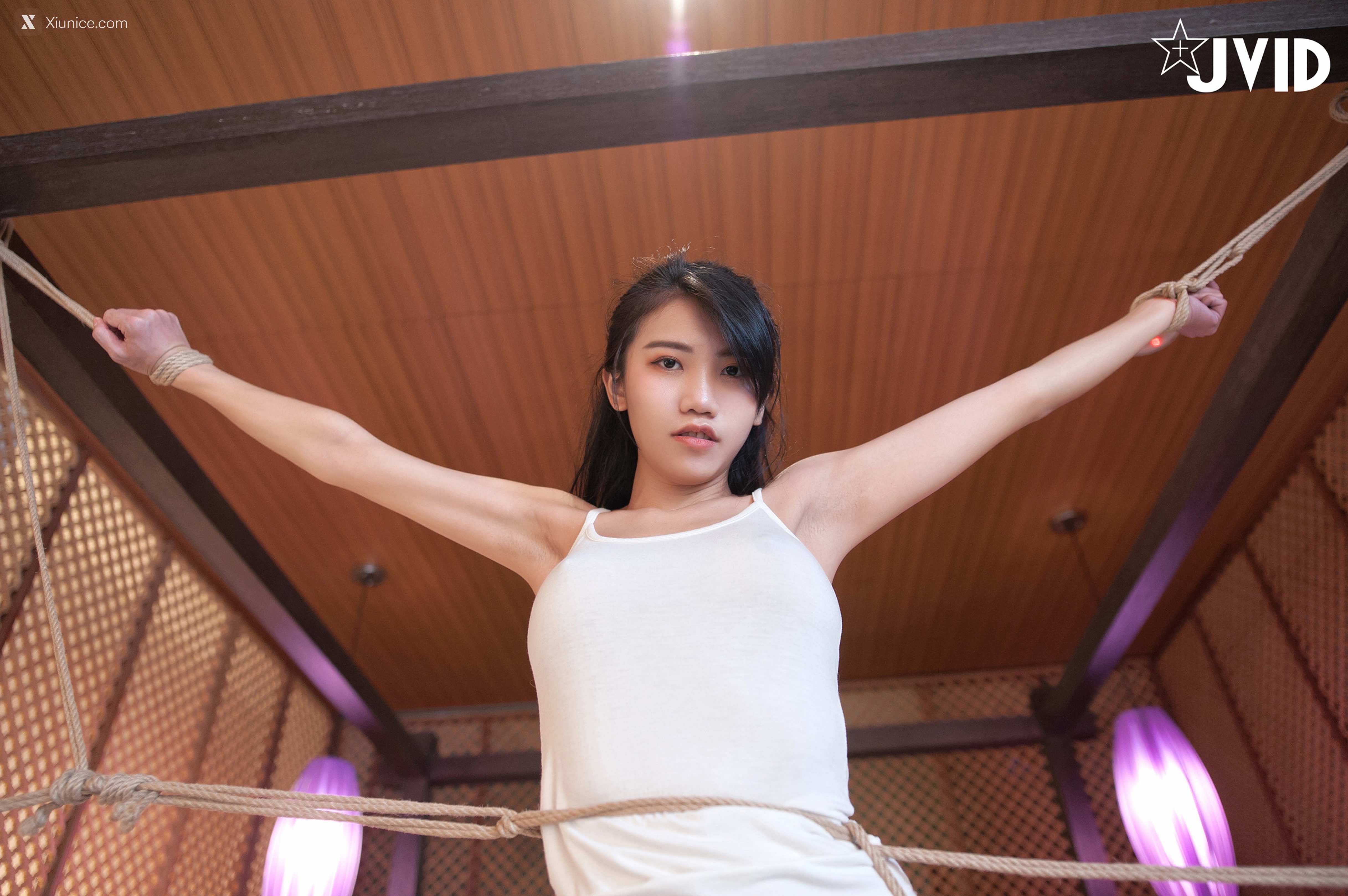 JVID 金屬手銬の逃脫失敗 30