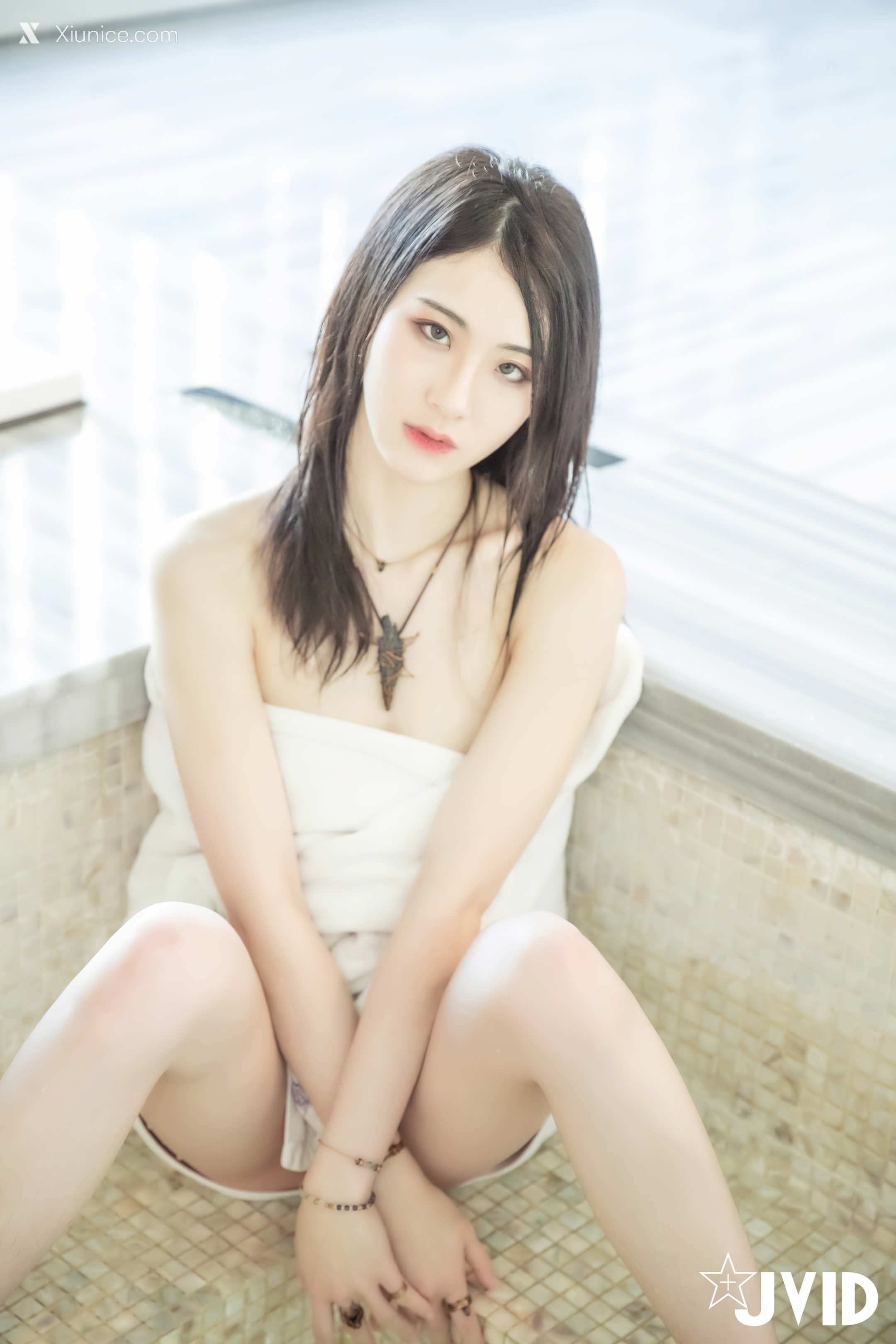 JVID 阿黎 高颜值女神湿身淋浴 33