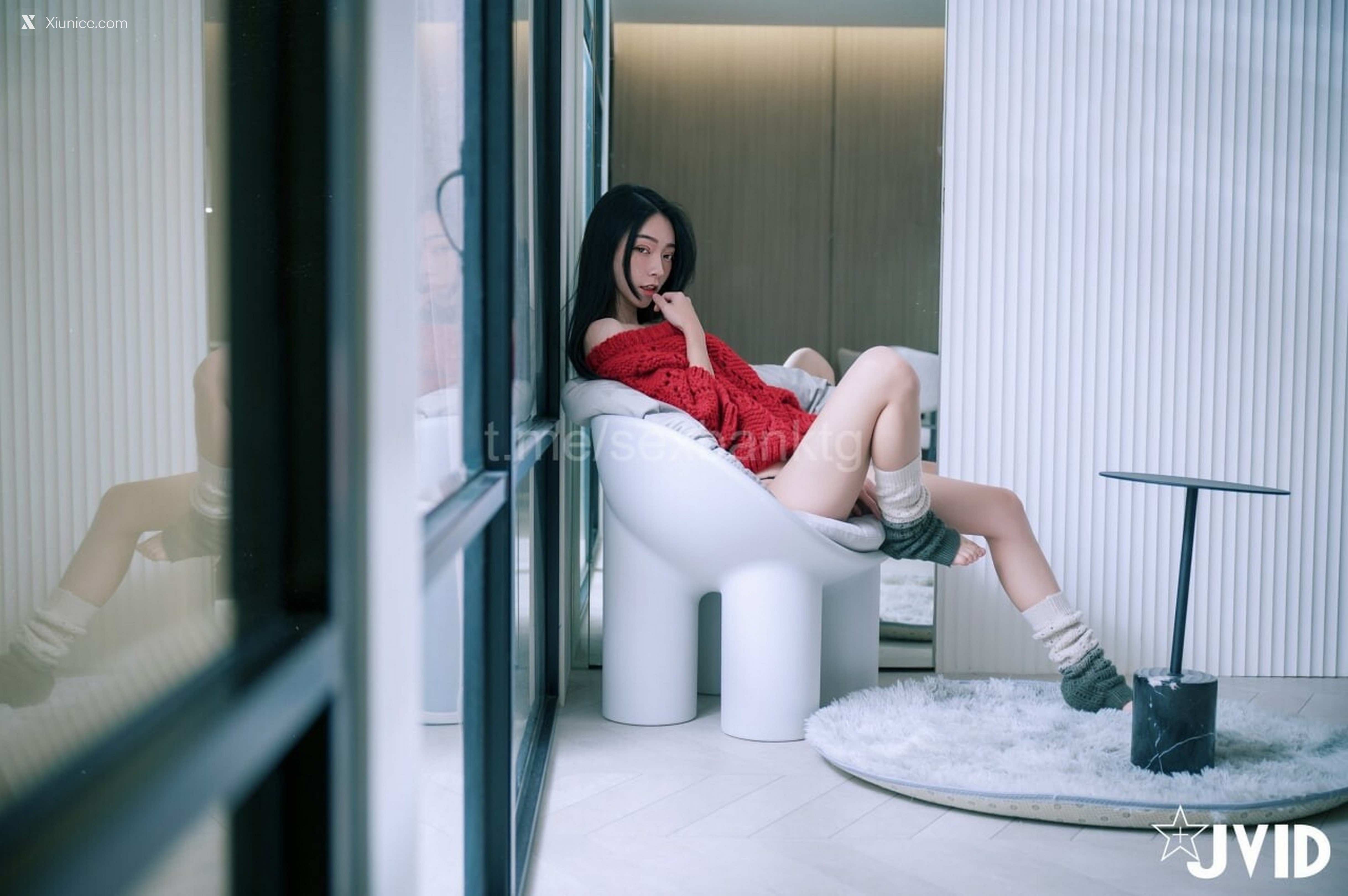 JVID 飘 Home Alone 29