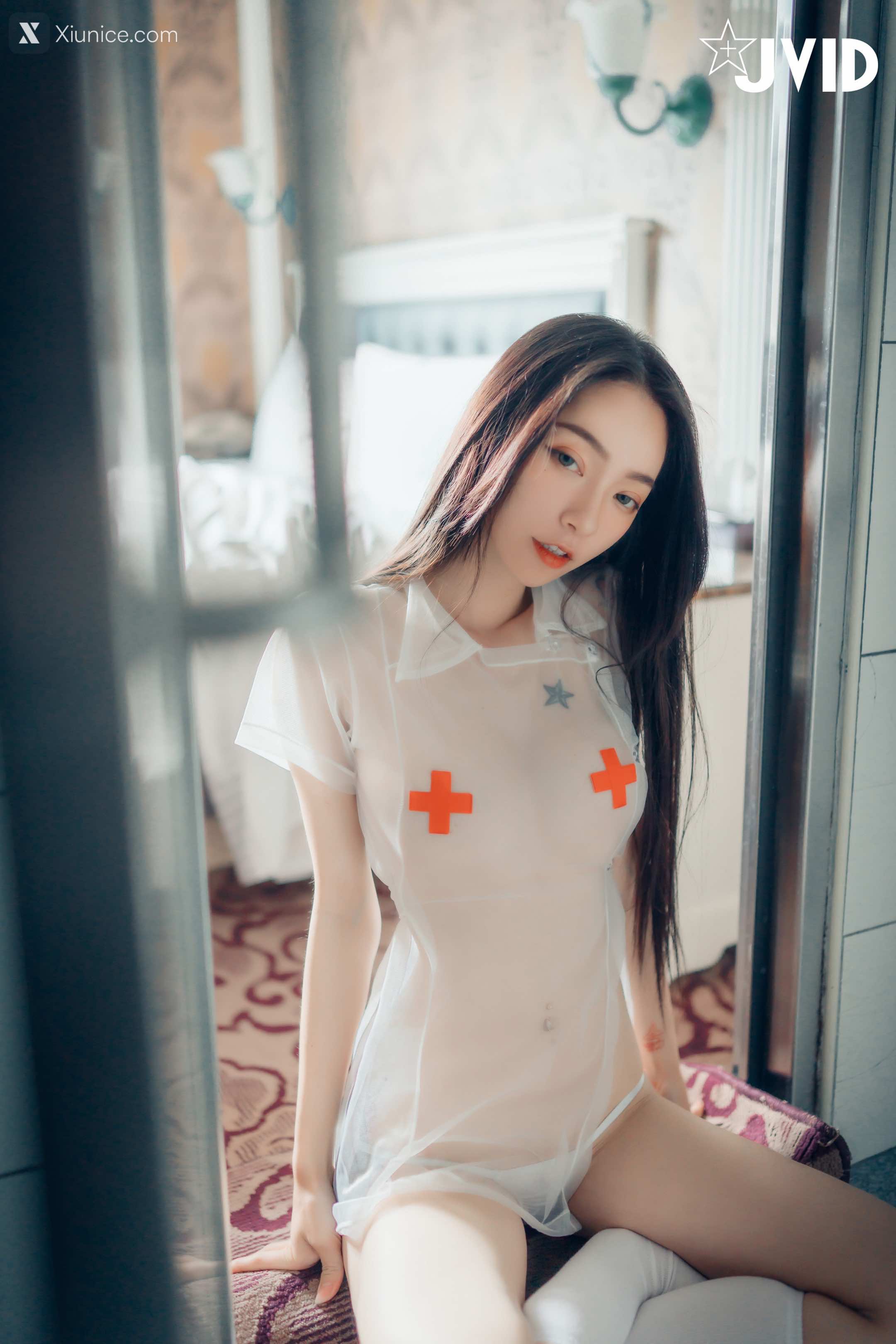 JVID 飘 Little Nurse 17