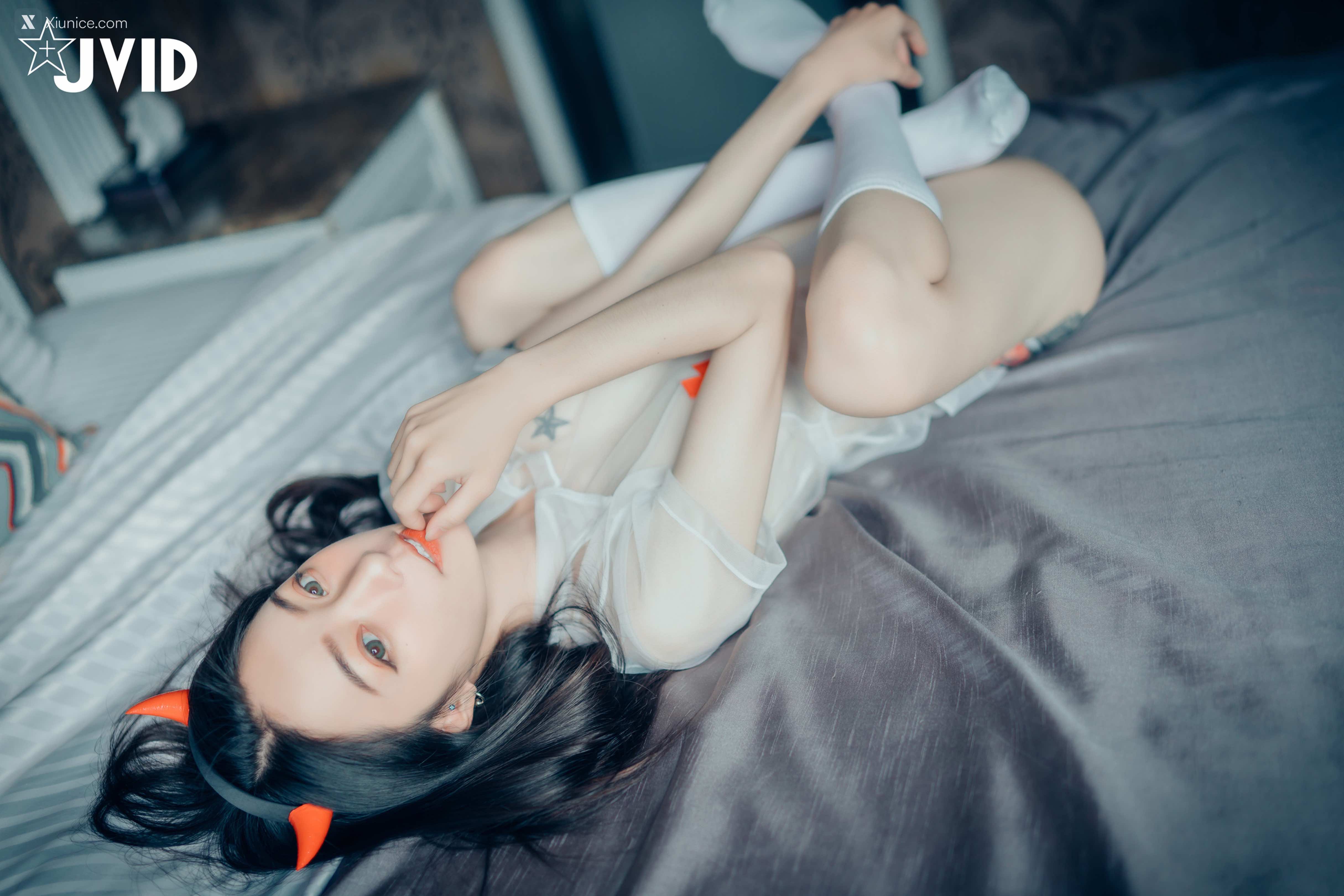 JVID 飘 Little Nurse 36