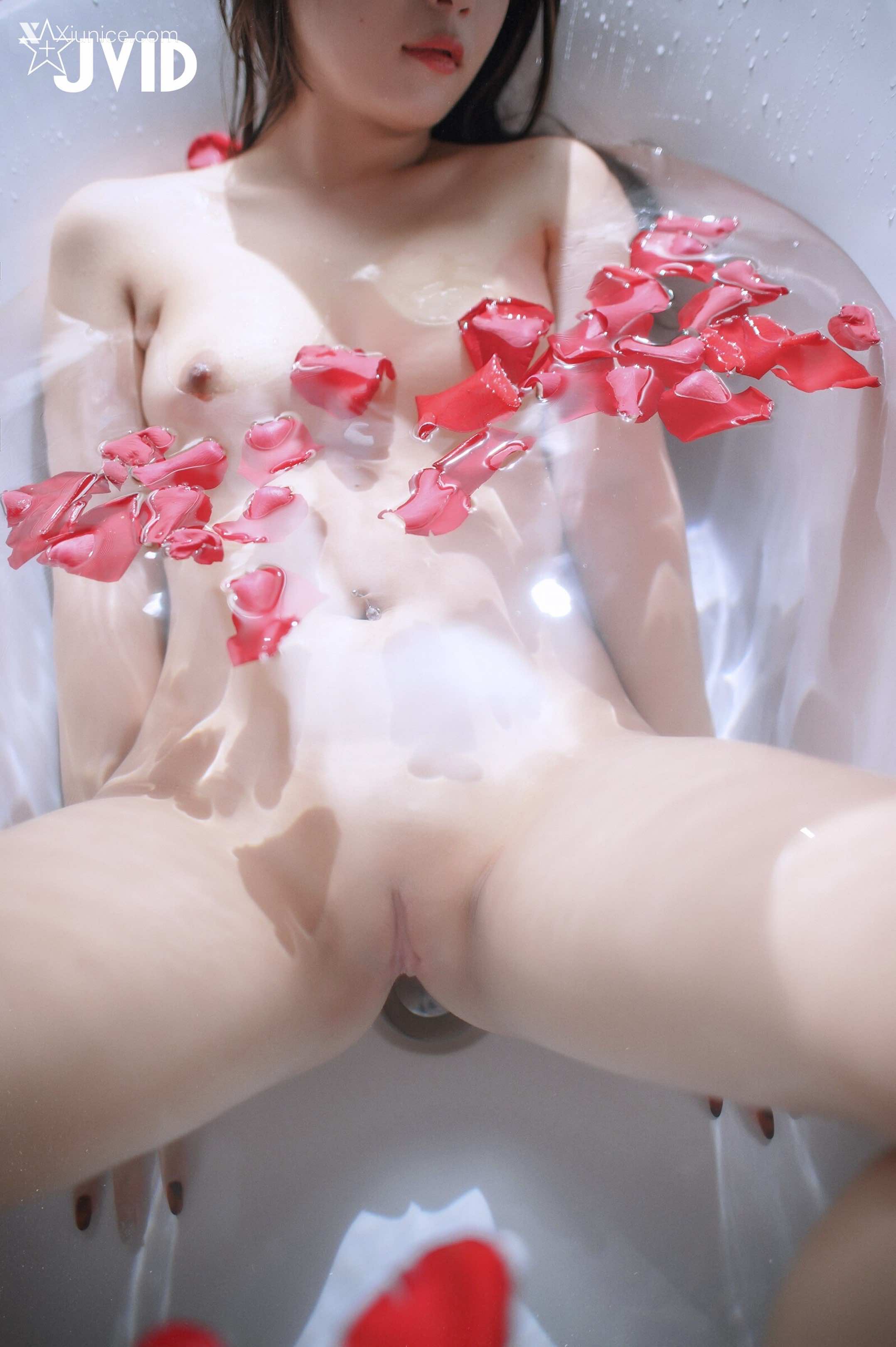 JVID Mini 肉包 Hot Lover 171