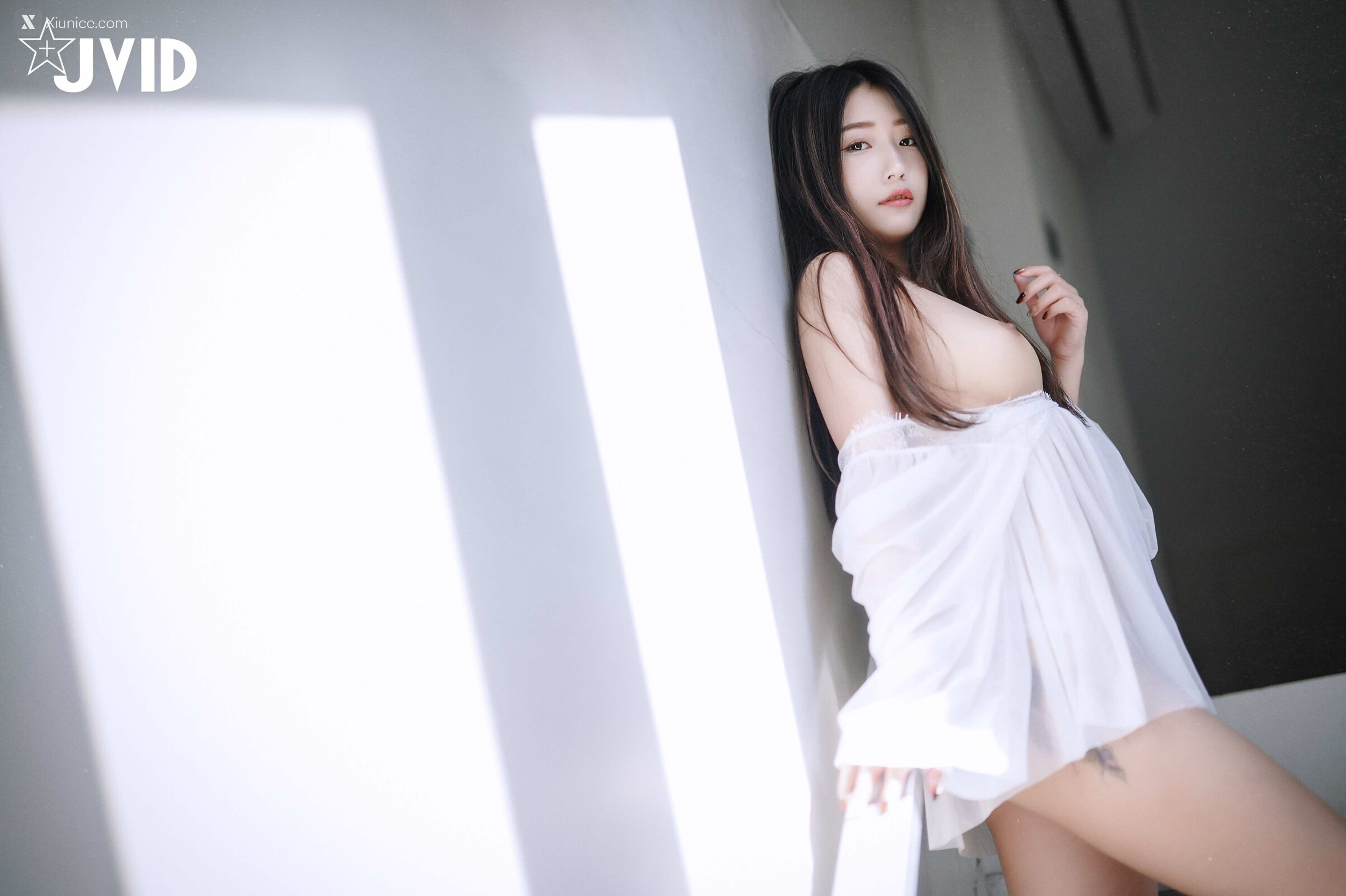 JVID Mini 肉包 Hot Lover 181