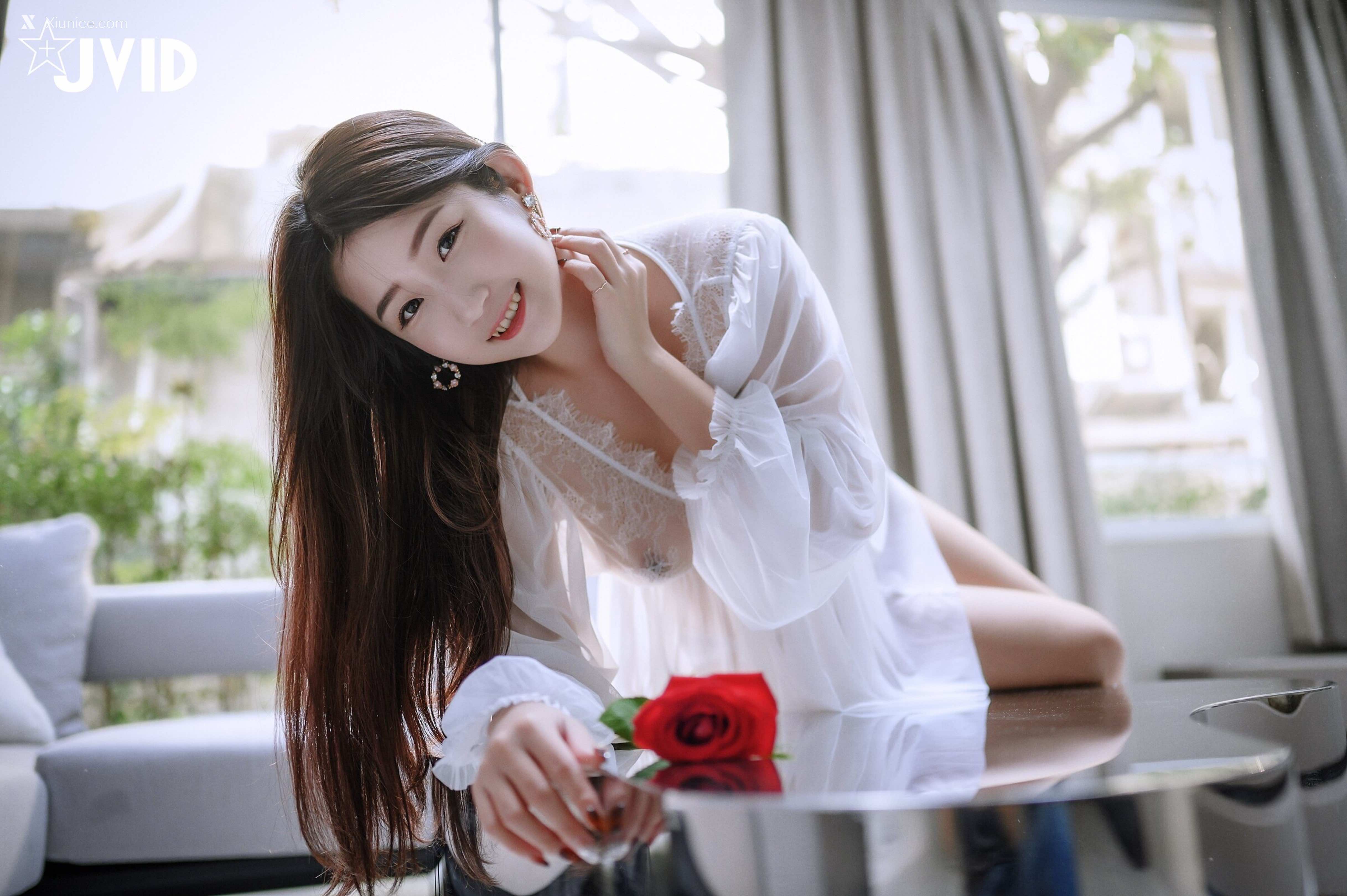JVID Mini 肉包 Hot Lover 208