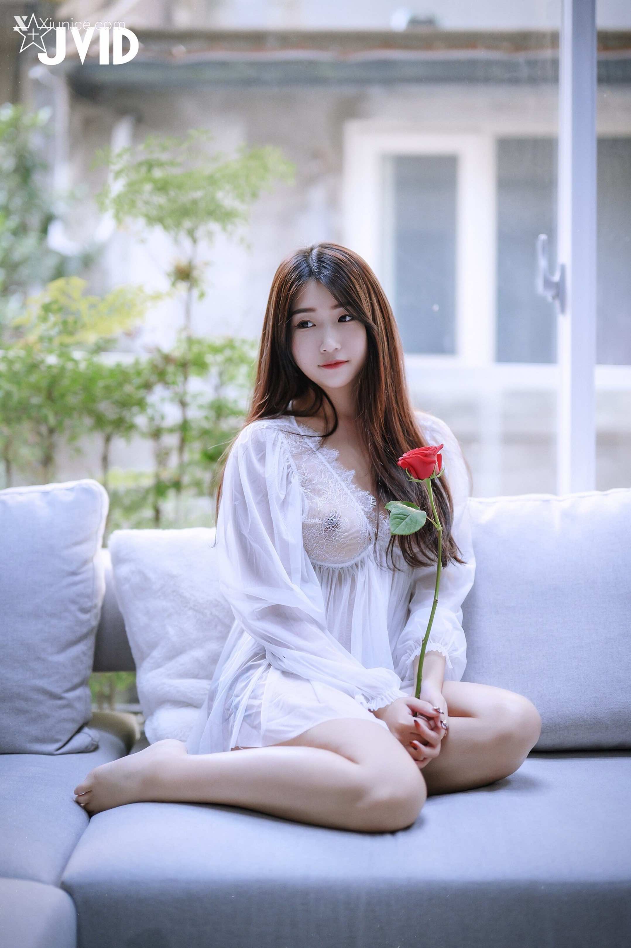 JVID Mini 肉包 Hot Lover 75