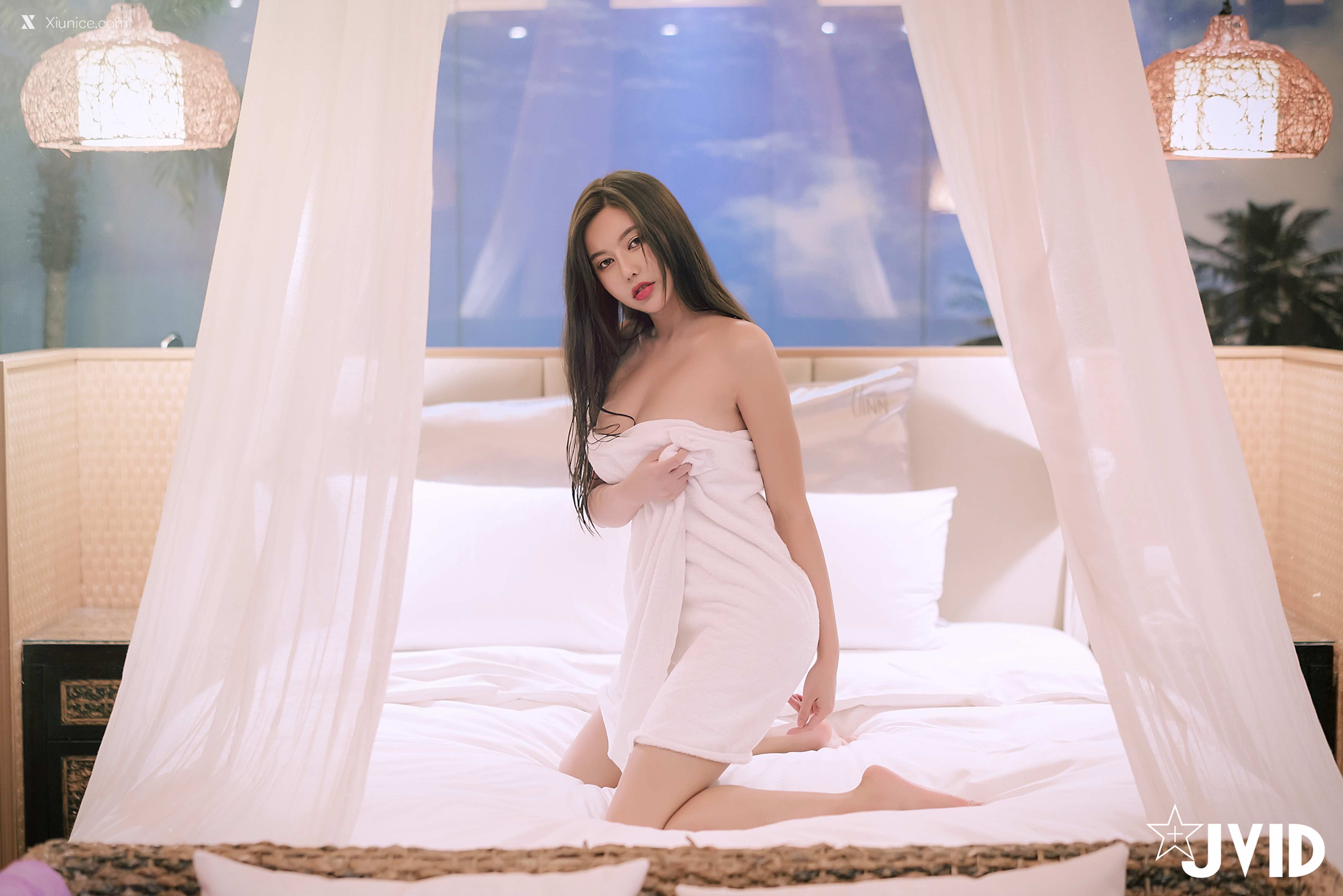 JVID Sexy 木木森 Swimming Pool 65
