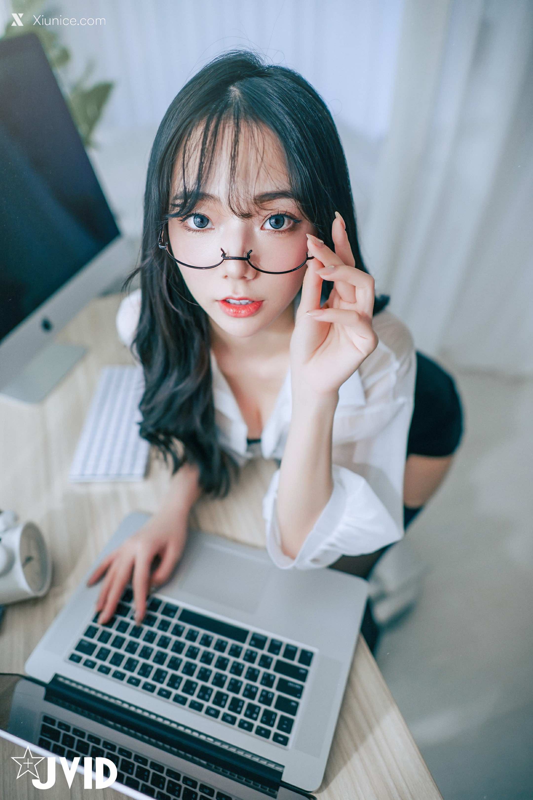 JVID Xiunice.com 啾啾 淫欲小秘書 7