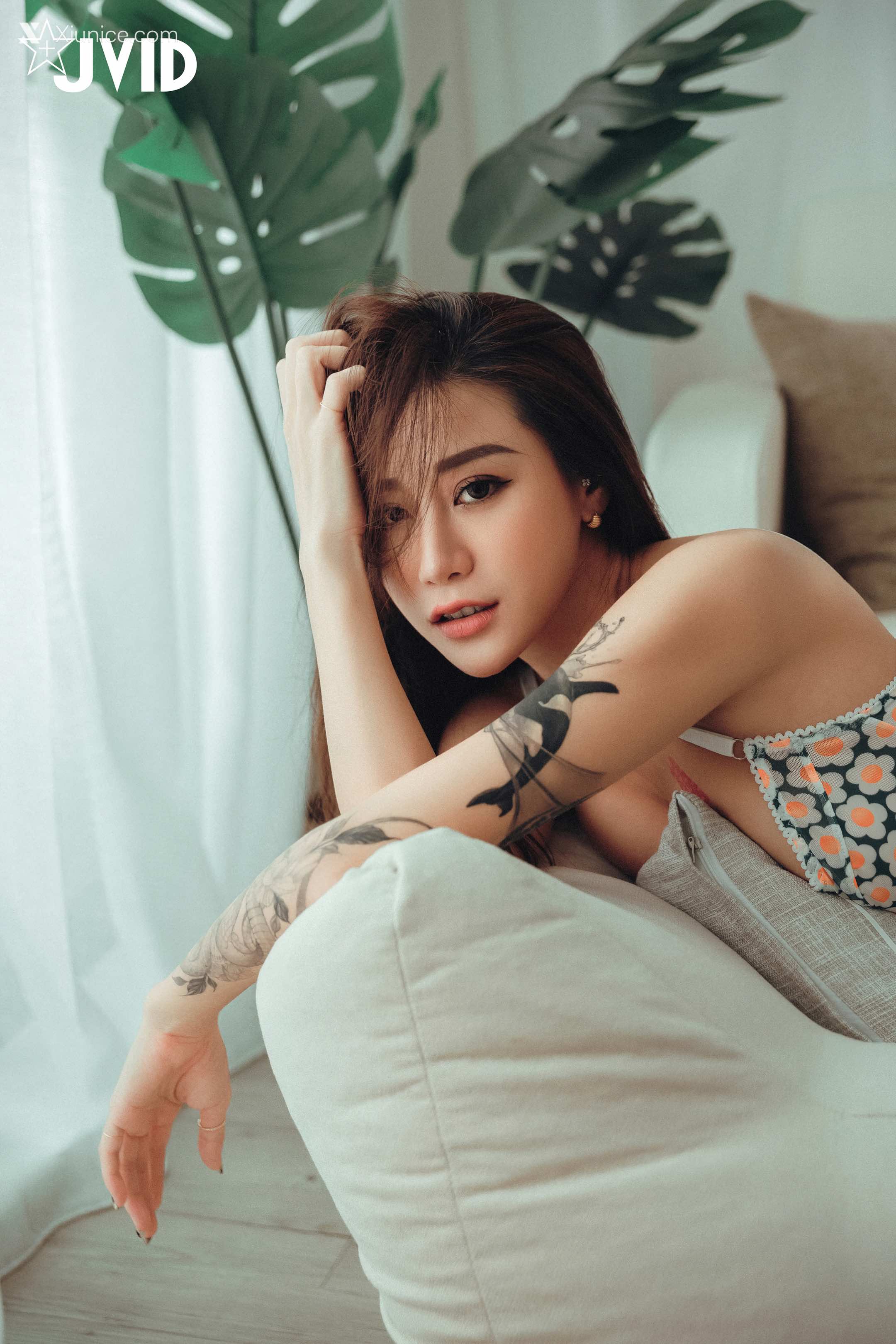 JVID Xiunice.com Lara 我的室友 82