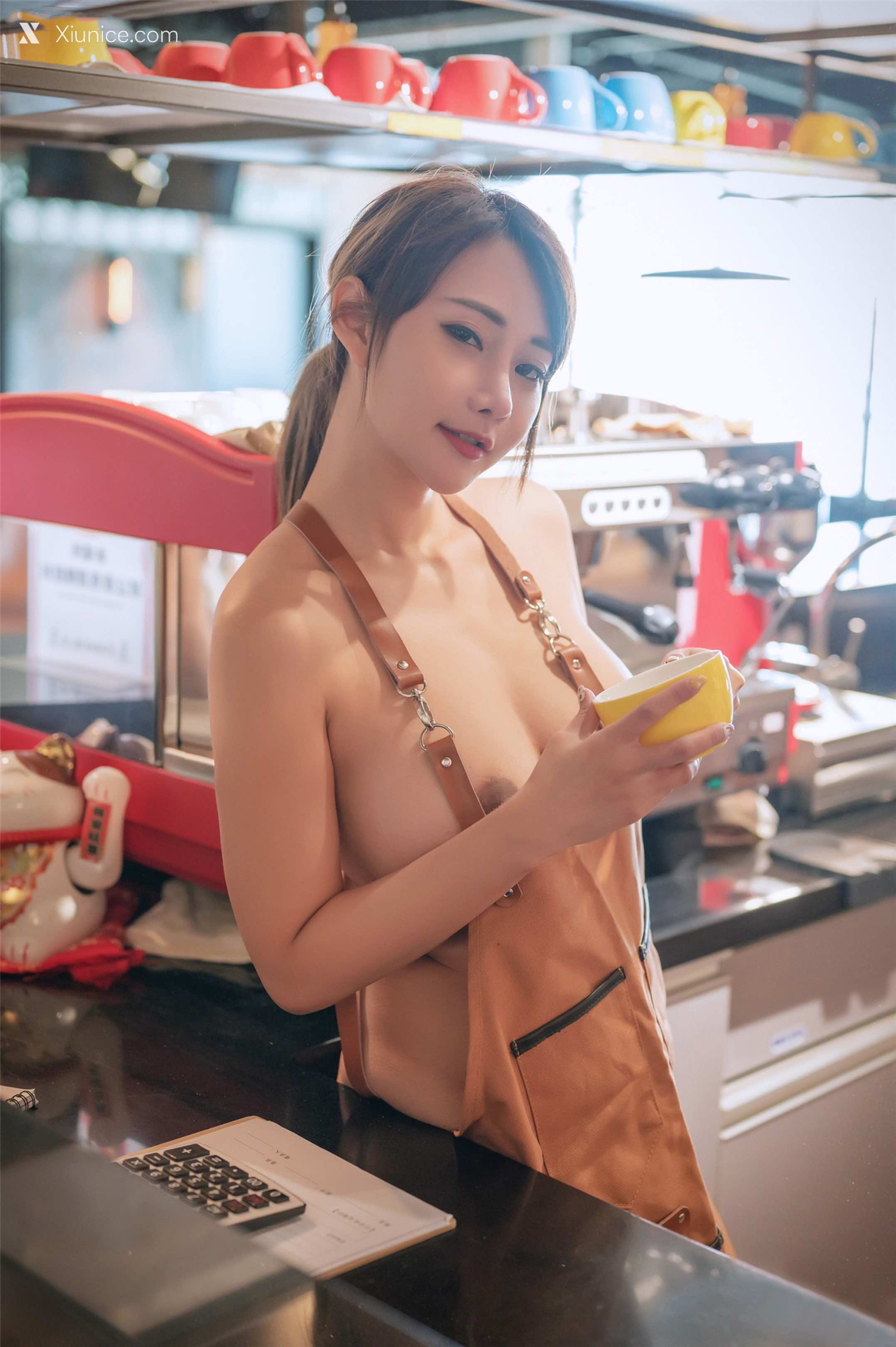 JVID Xiunice.com Lele 樂樂 Lonely Traveler Cafe 17