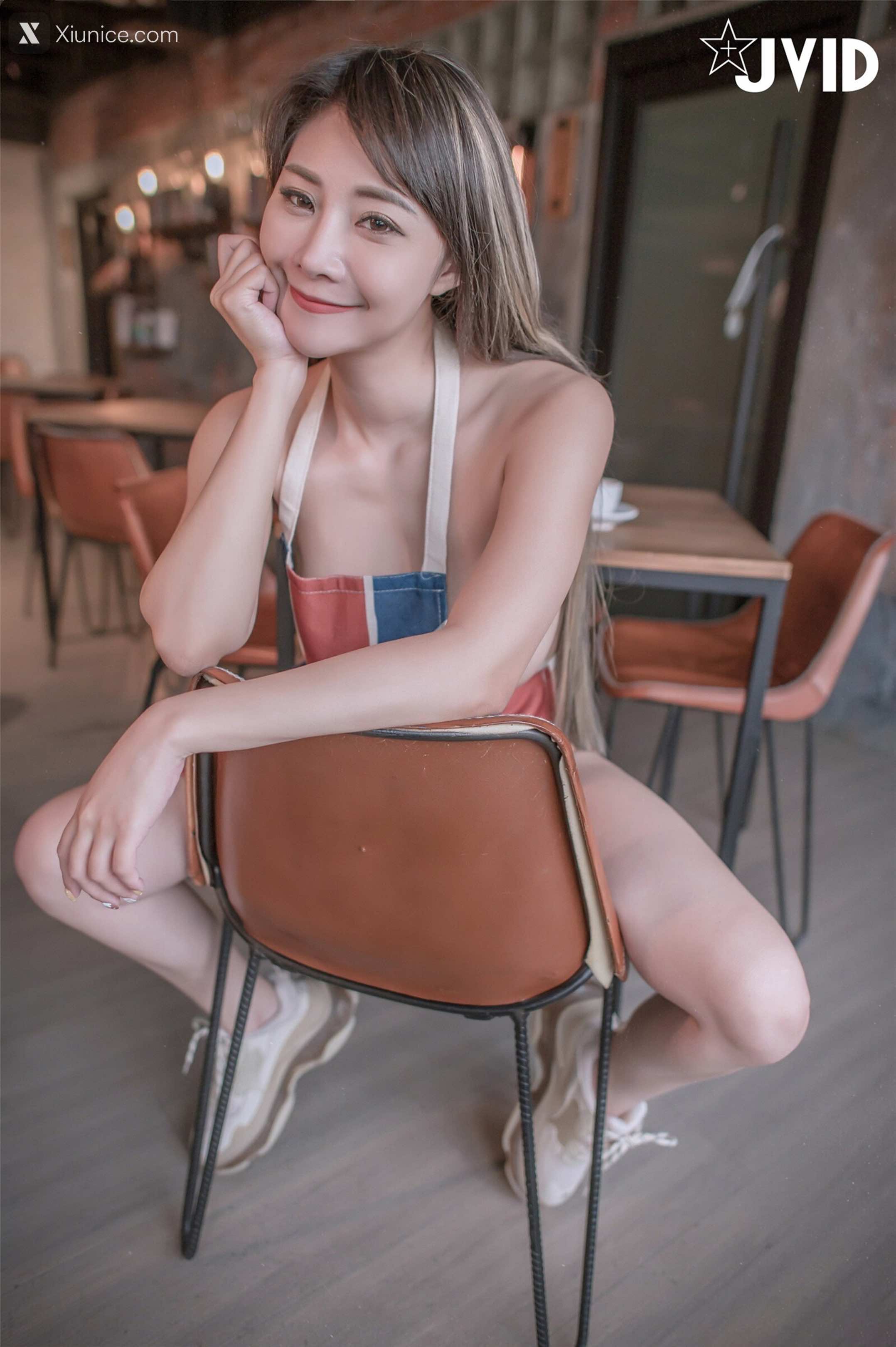 JVID Xiunice.com Lele 樂樂 Lonely Traveler Cafe 92