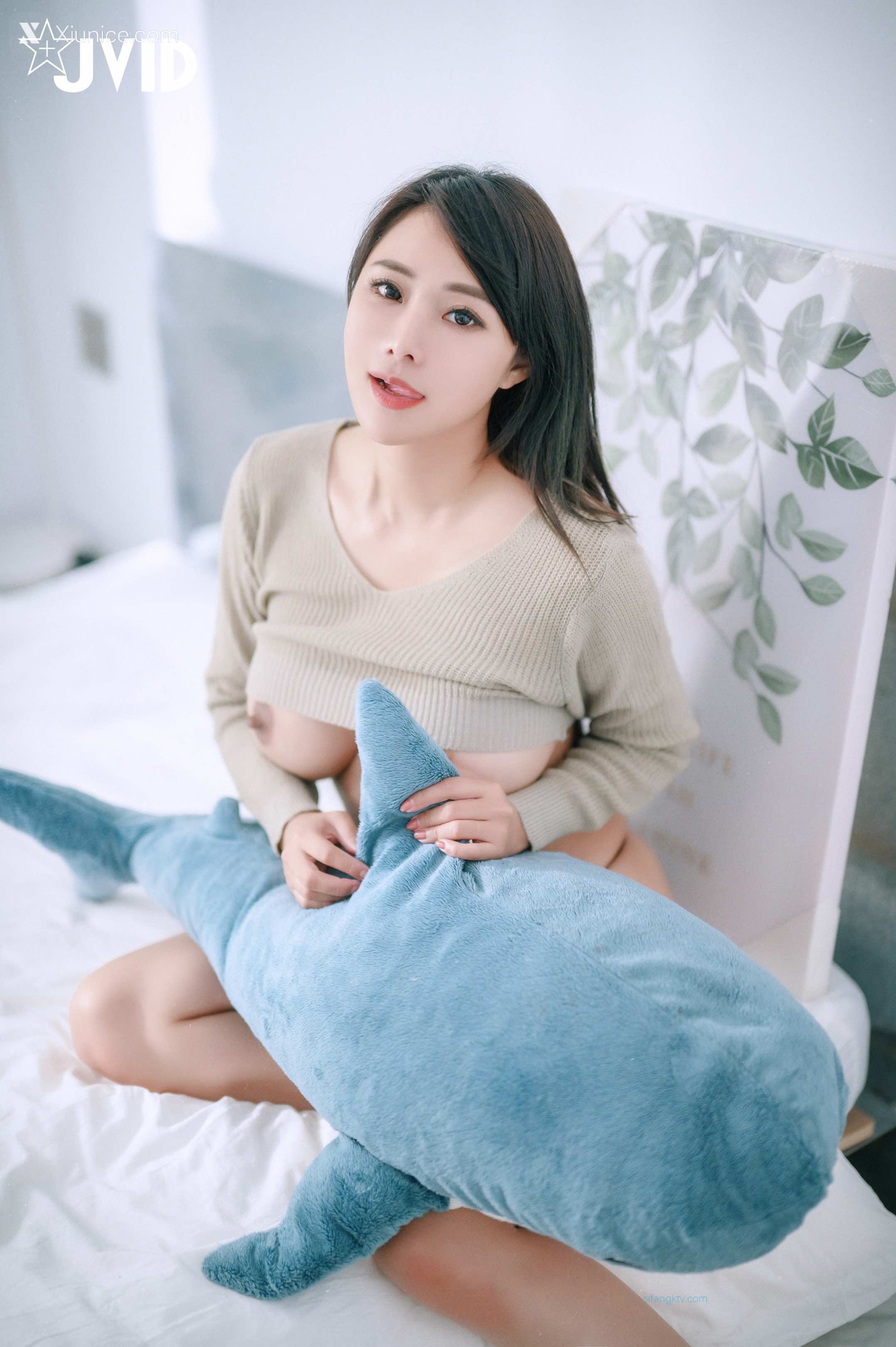 JVID Xiunice.com Lele 樂樂 Secretary Uniform 83