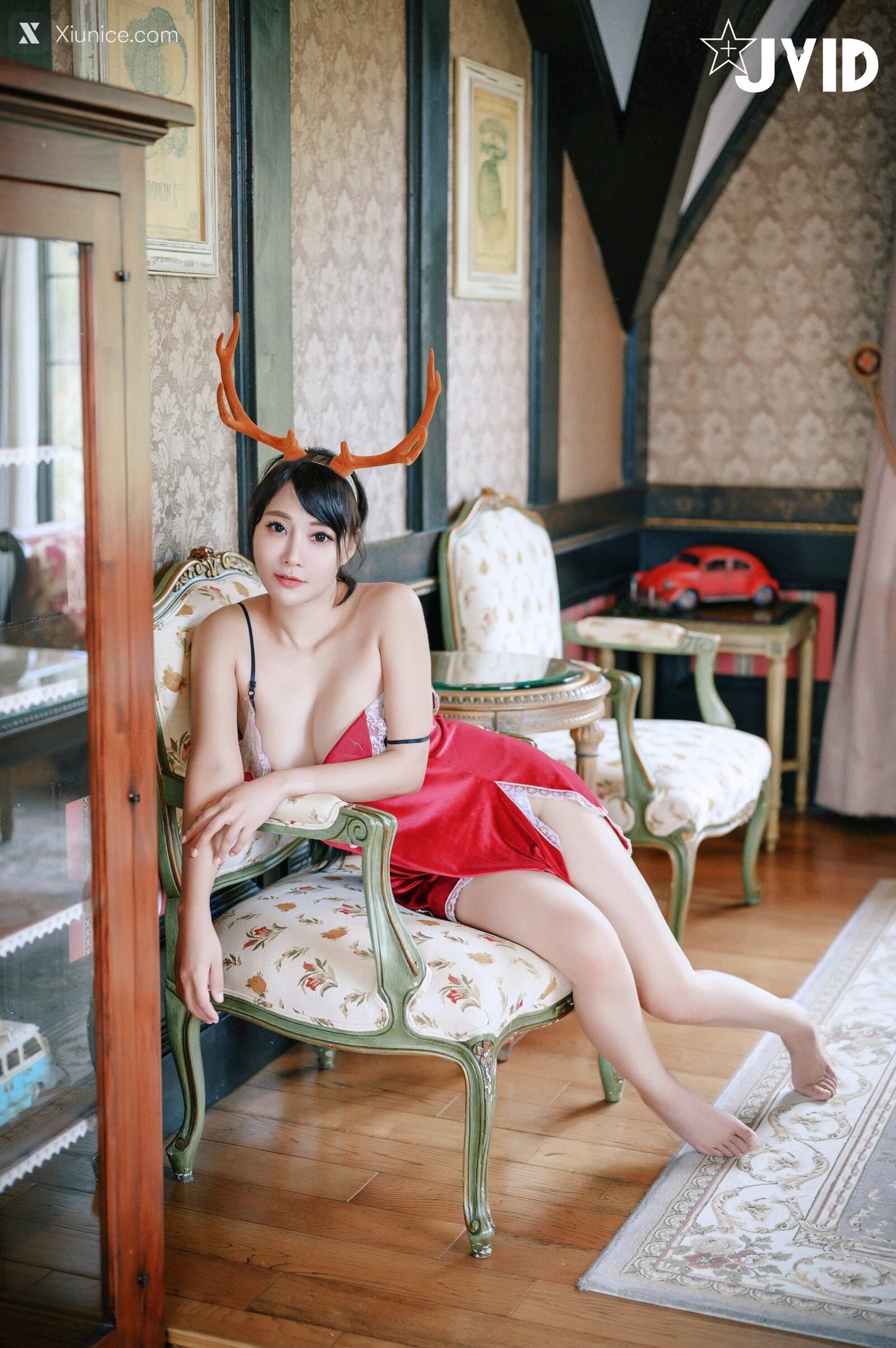 JVID Xiunice.com Lele 樂樂 Sexy Girl Of Santa 30