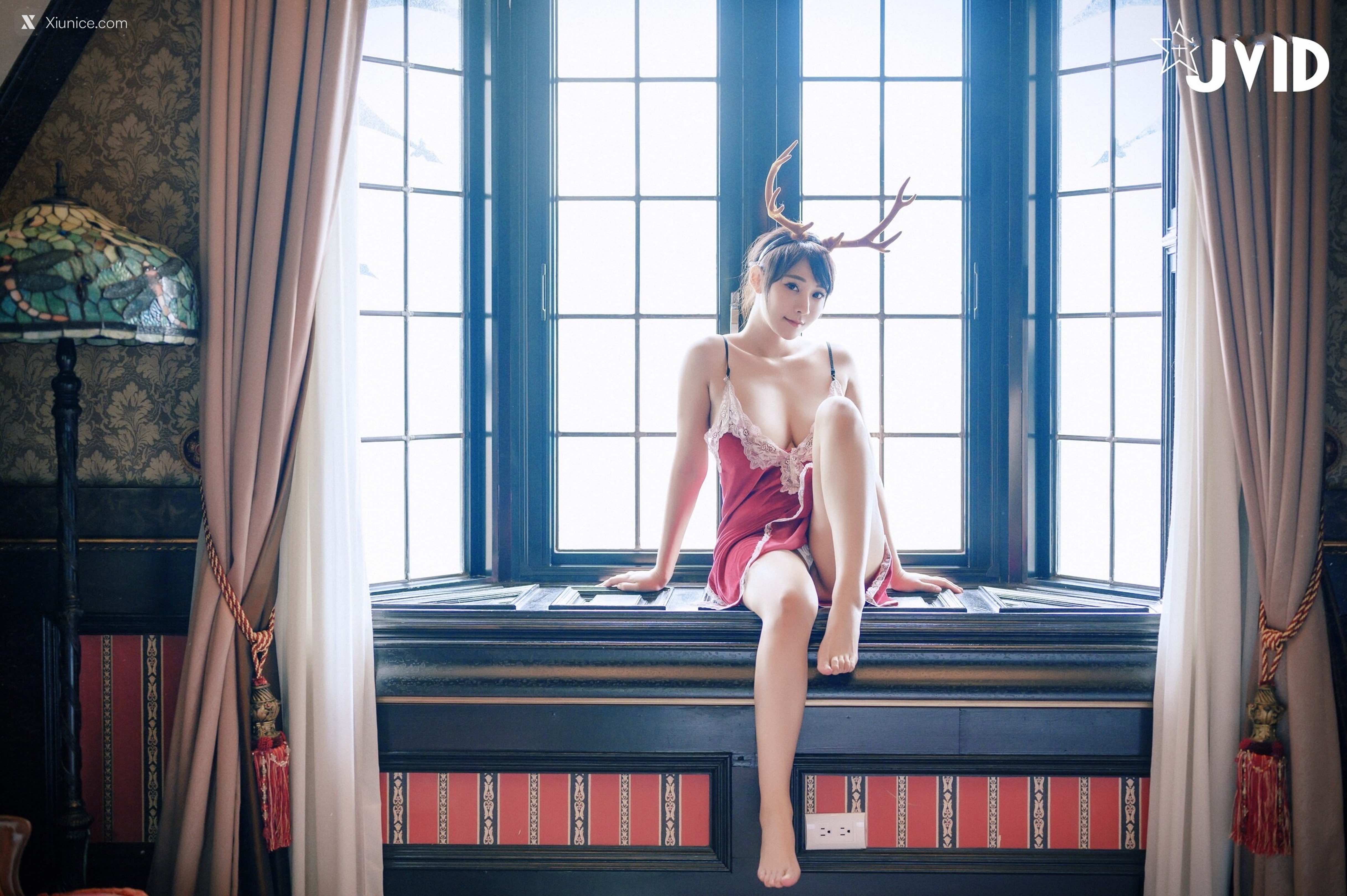 JVID Xiunice.com Lele 樂樂 Sexy Girl Of Santa 33