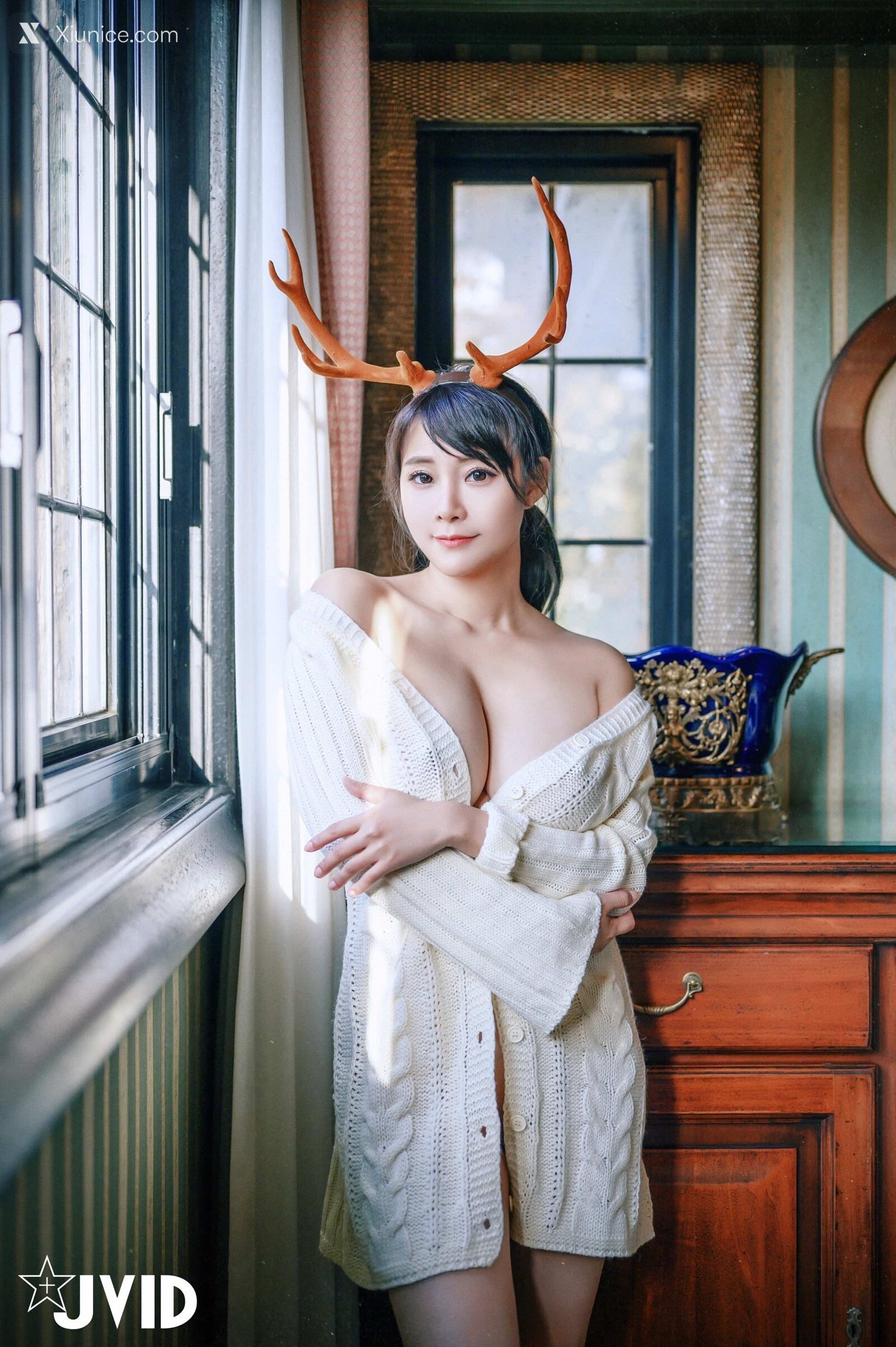 JVID Xiunice.com Lele 樂樂 Sexy Girl Of Santa 61