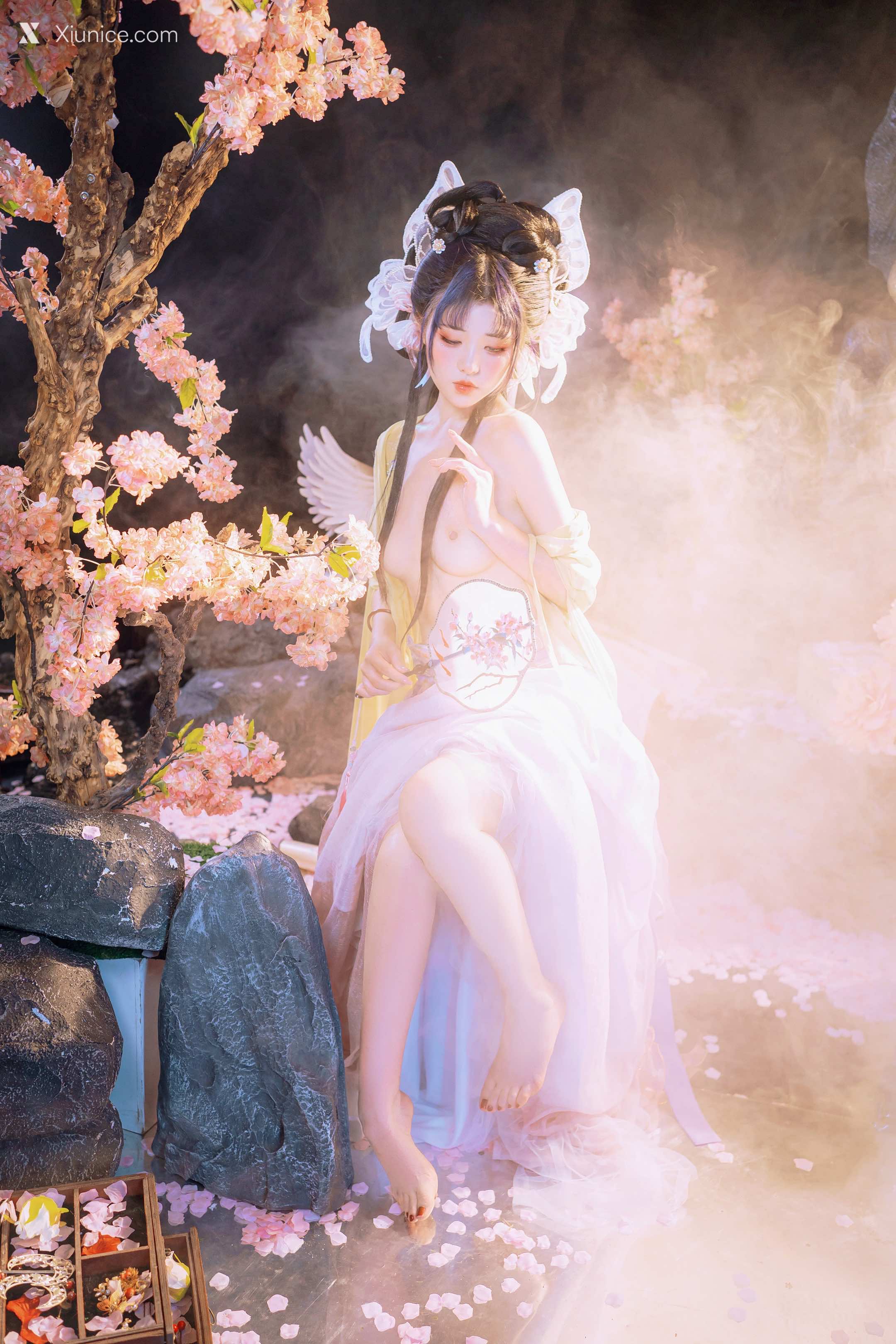 Nekokoyoshi 如梦令 16