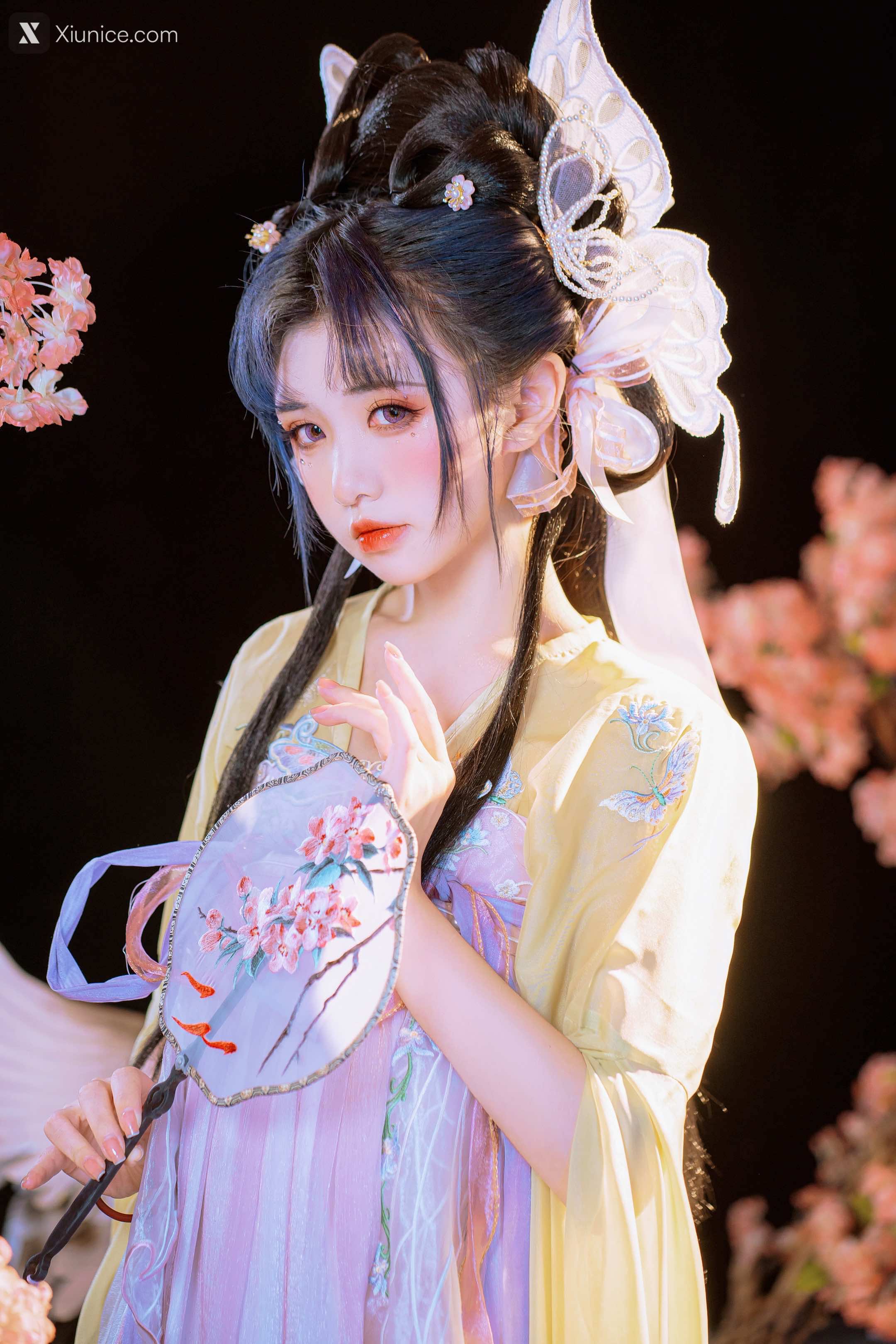 Nekokoyoshi 如梦令 23