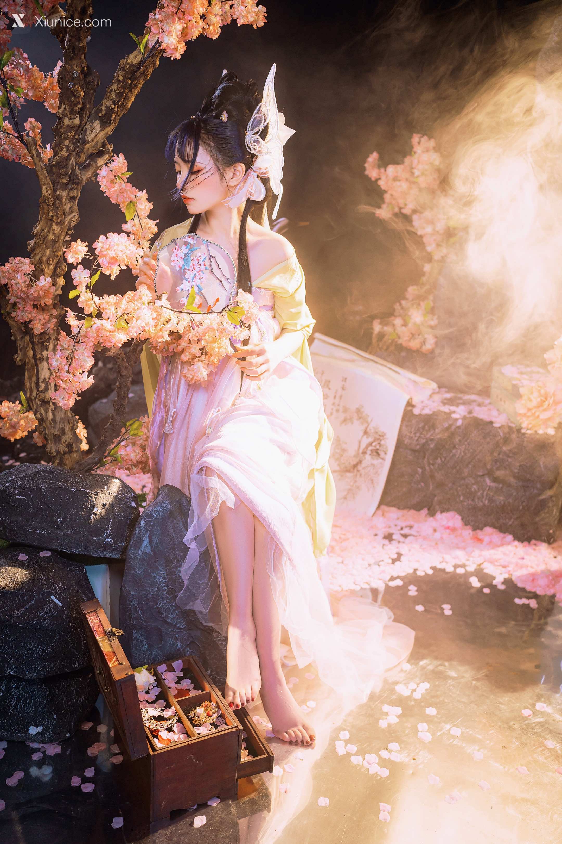 Nekokoyoshi 如梦令 4