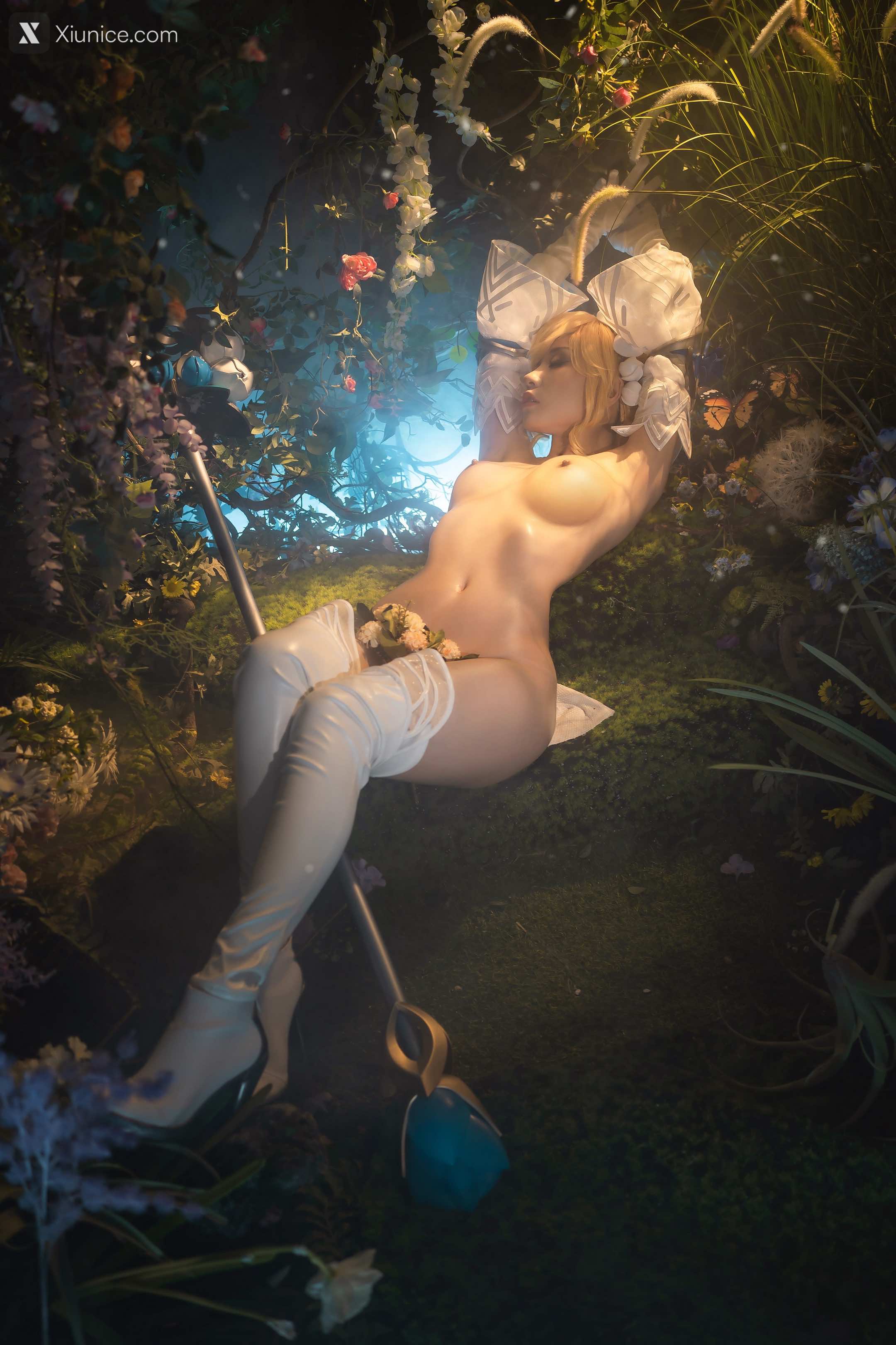 Nekokoyoshi Xiunice.com 水晶玫瑰 19