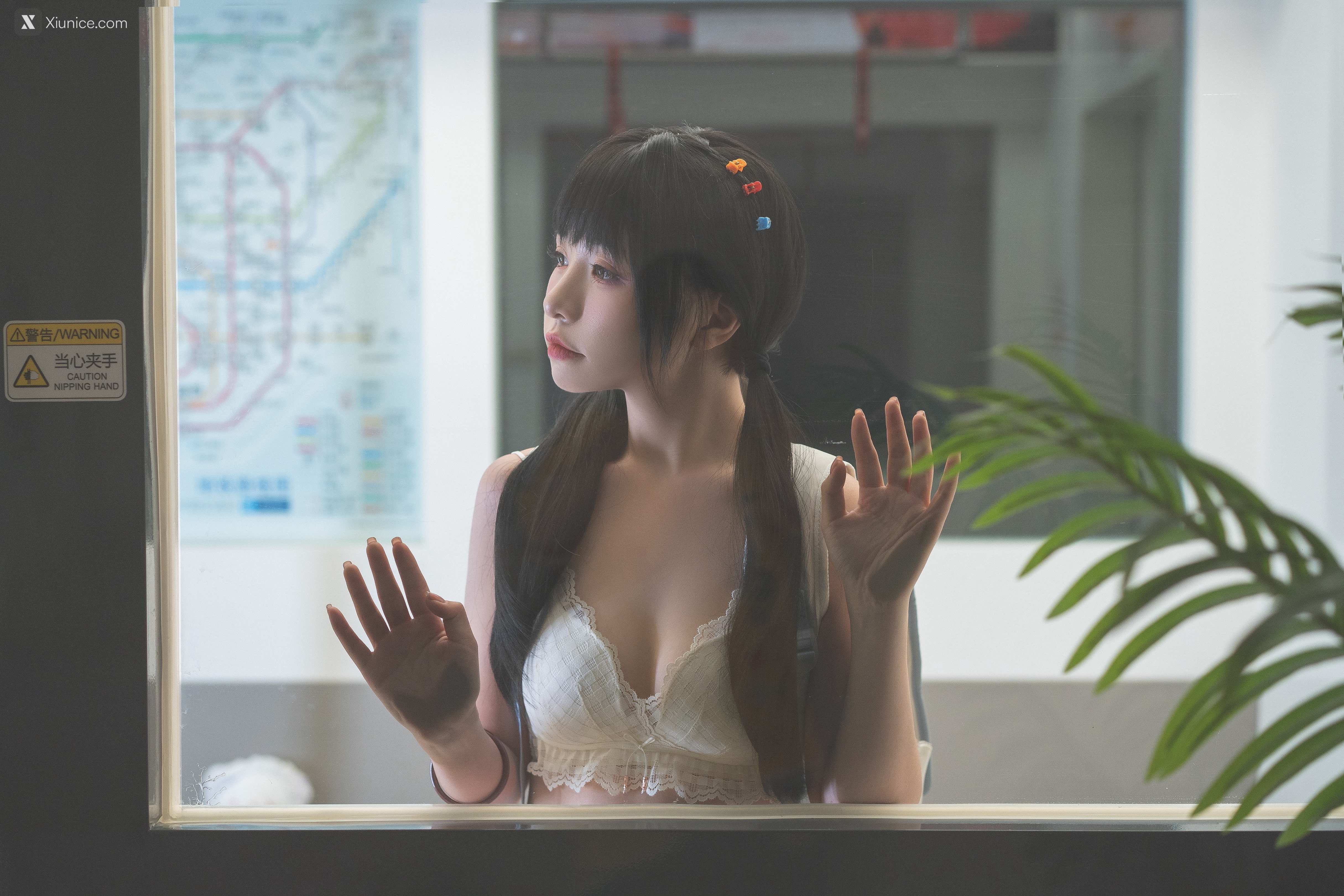 Nekokoyoshi Xiunice.com 深夜地铁 47