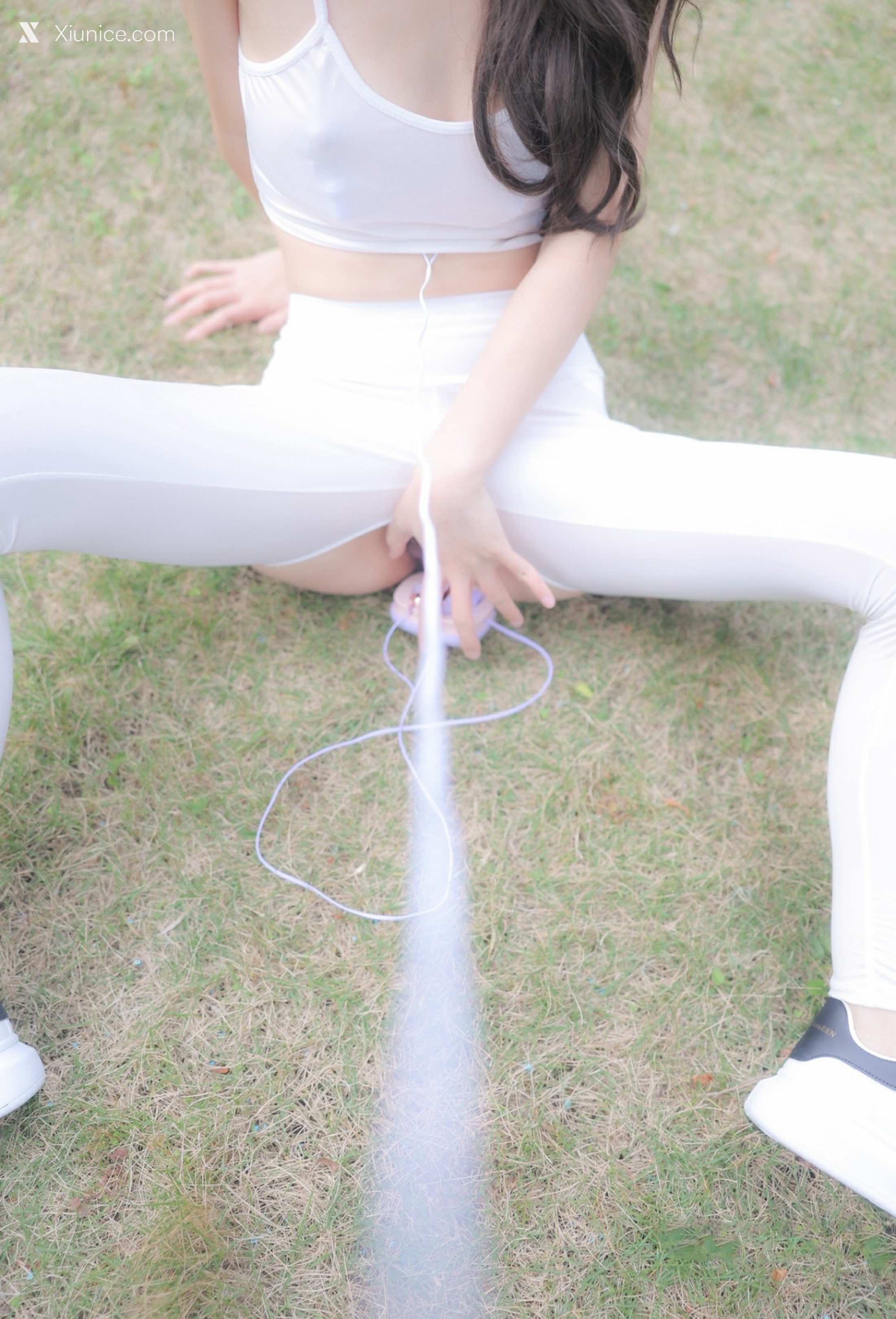 XR Uncensored 桃妖夭 戶外情趣未上架无码流出 56