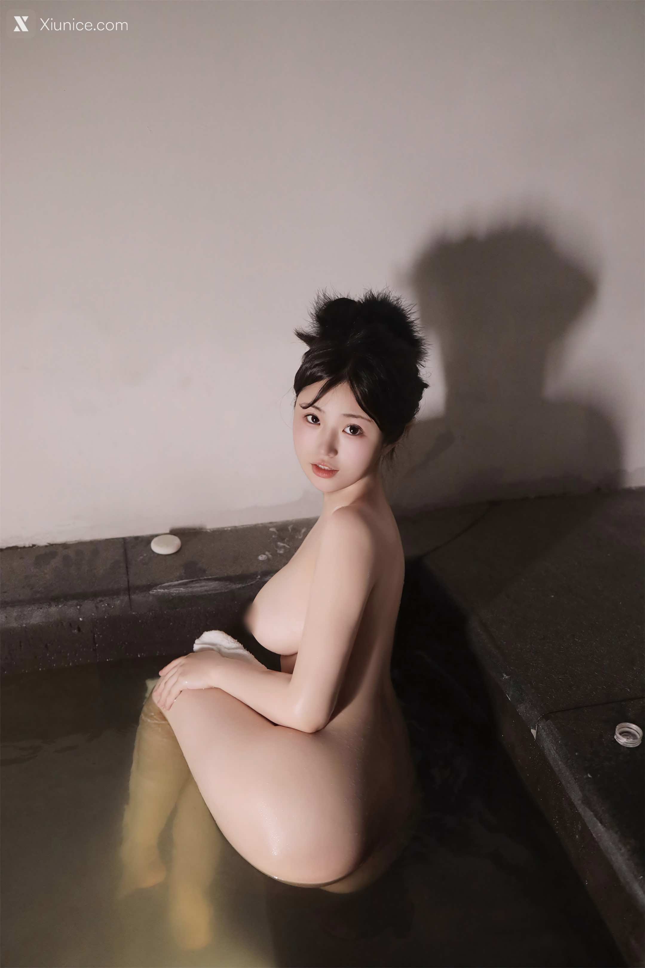 XR Uncensored ChenXiaohua(陈小花) 泡澡 10