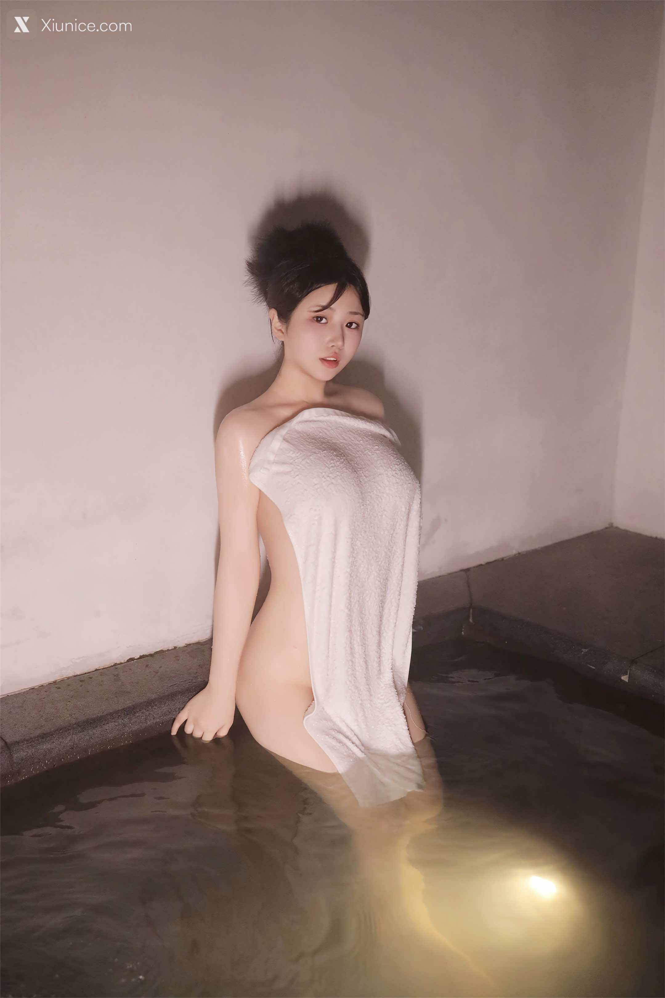 XR Uncensored ChenXiaohua(陈小花) 泡澡 33