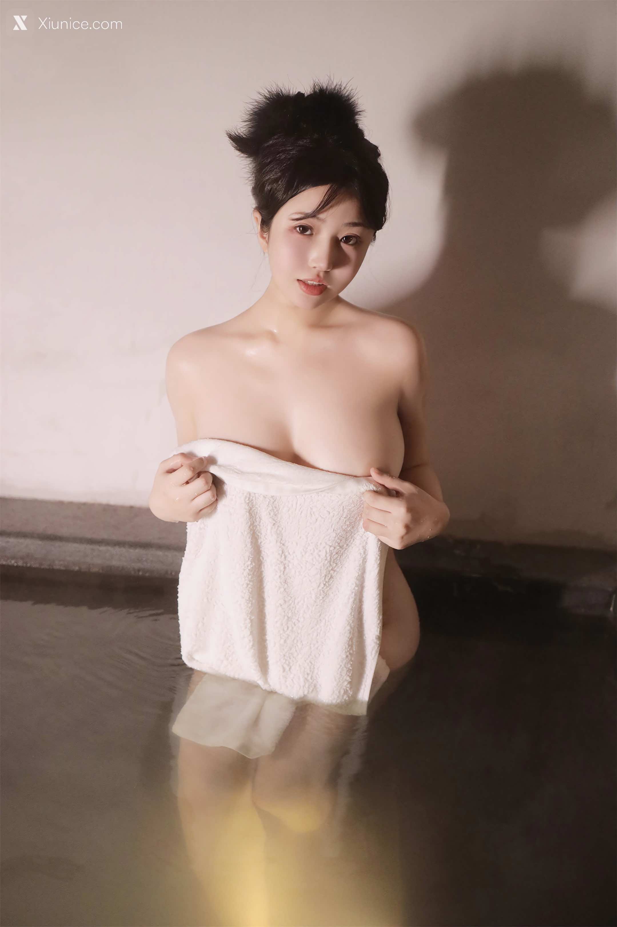 XR Uncensored ChenXiaohua(陈小花) 泡澡 36