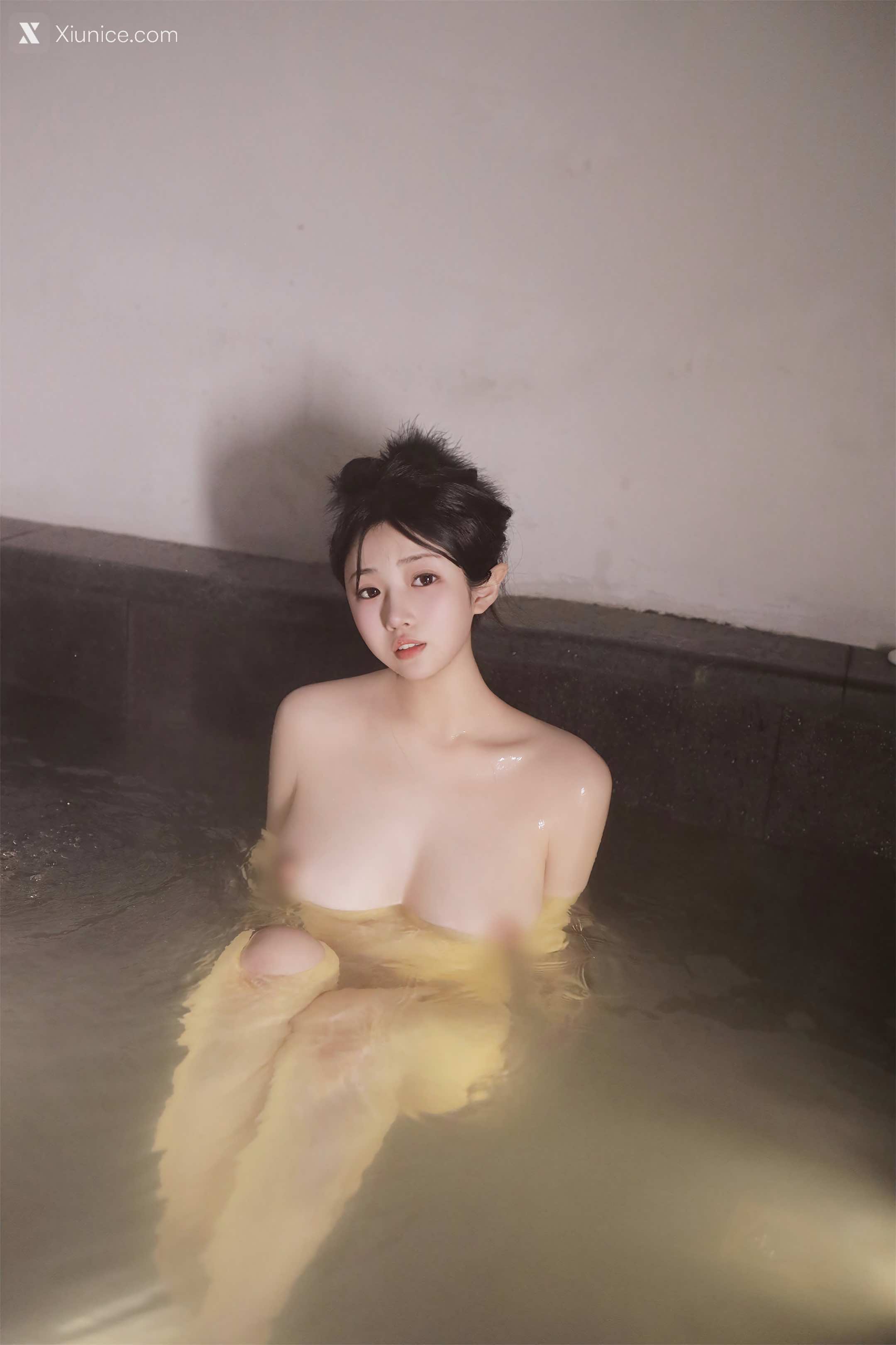 XR Uncensored ChenXiaohua(陈小花) 泡澡 52