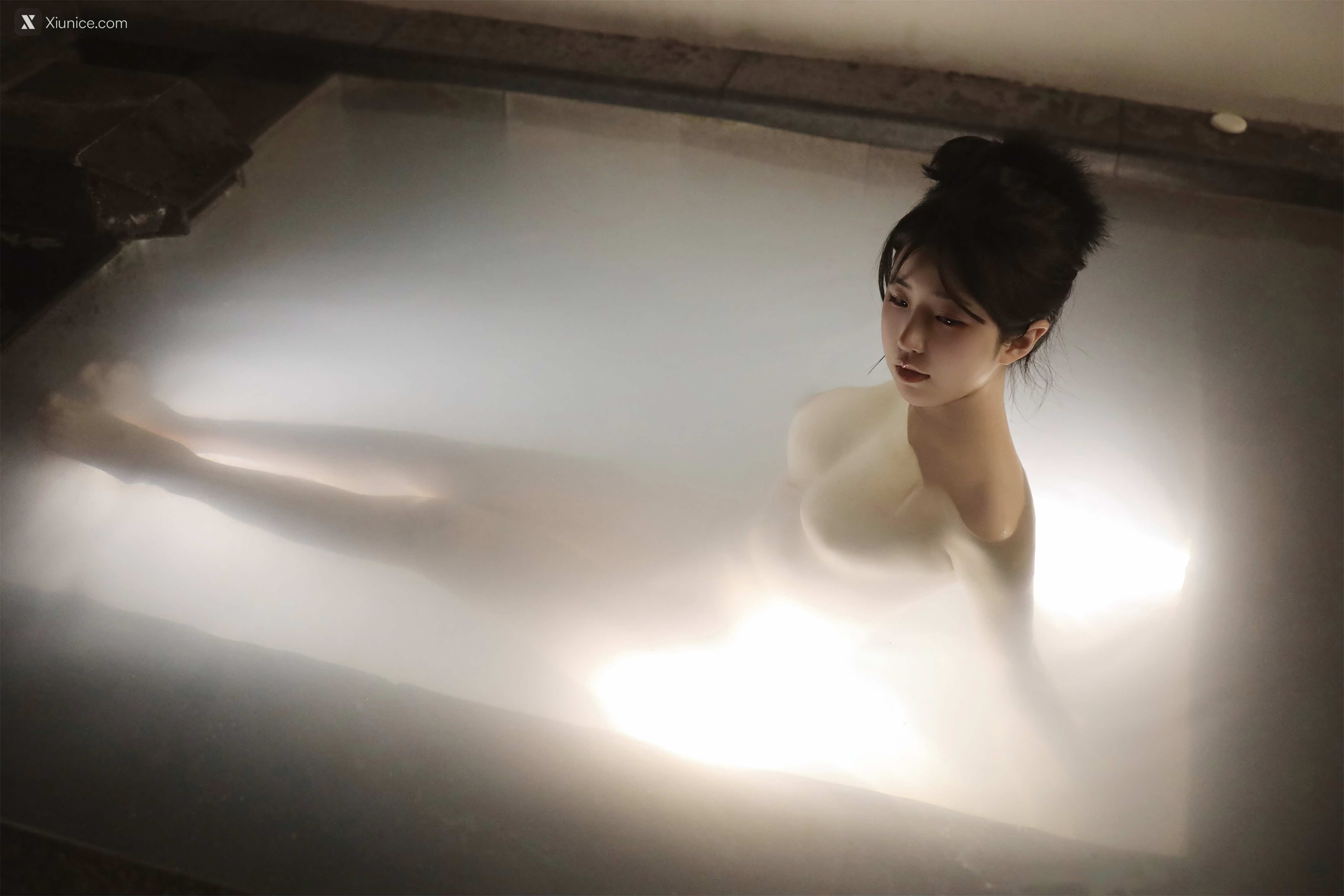 XR Uncensored ChenXiaohua(陈小花) 泡澡 60