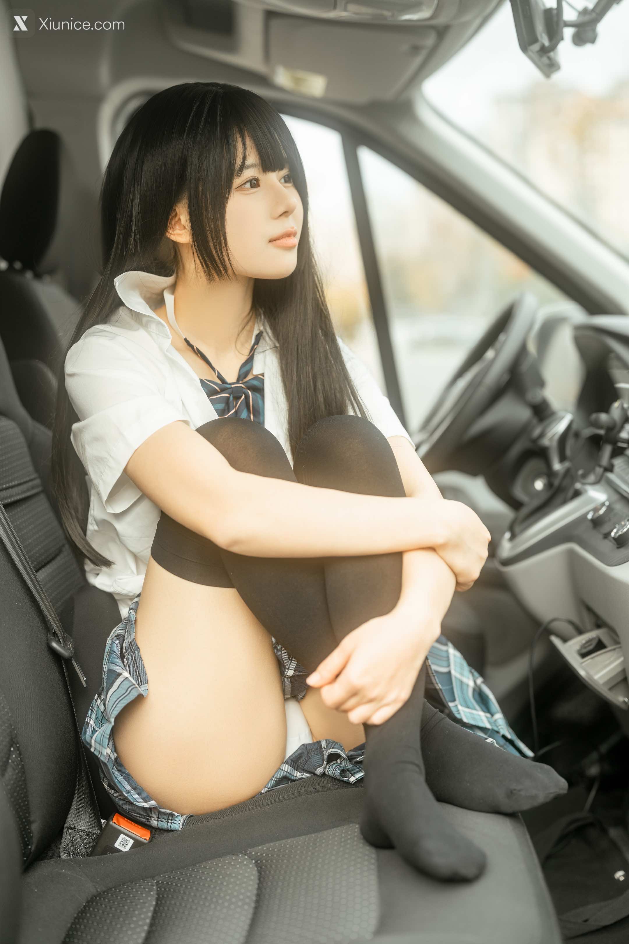 Rua阮阮 房车JK 12