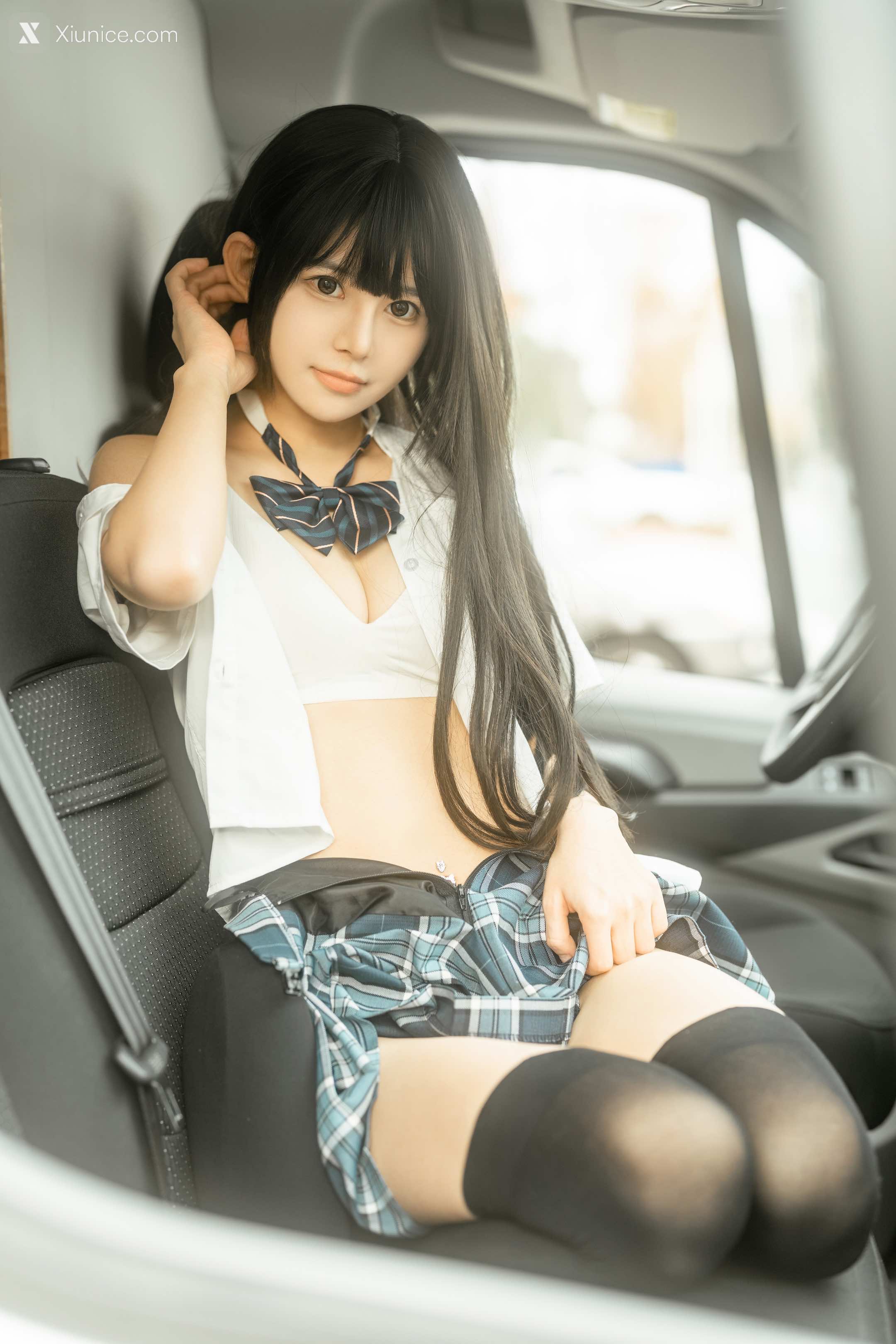 Rua阮阮 房车JK 9