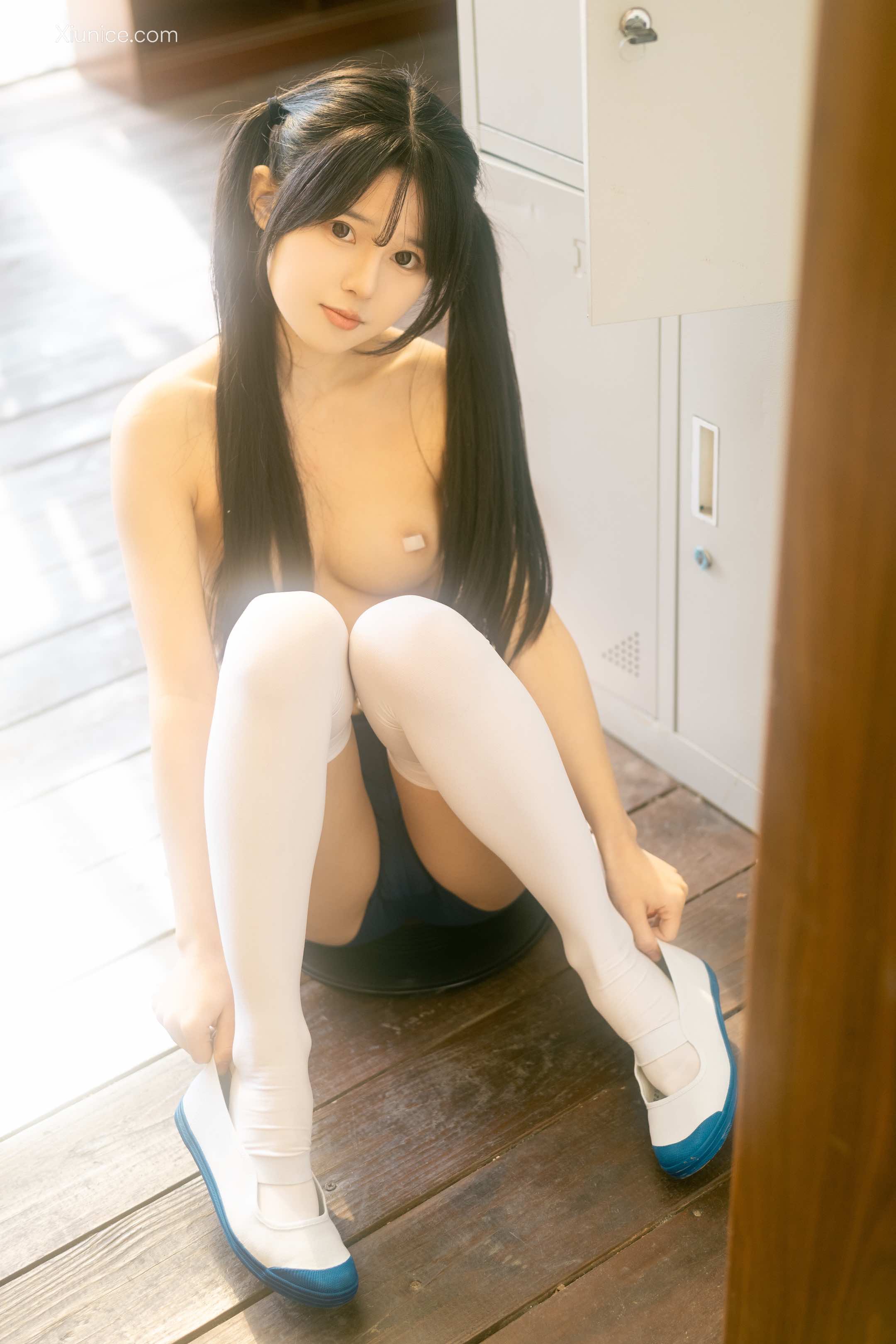 Rua阮阮 春の更衣室 体操服 25