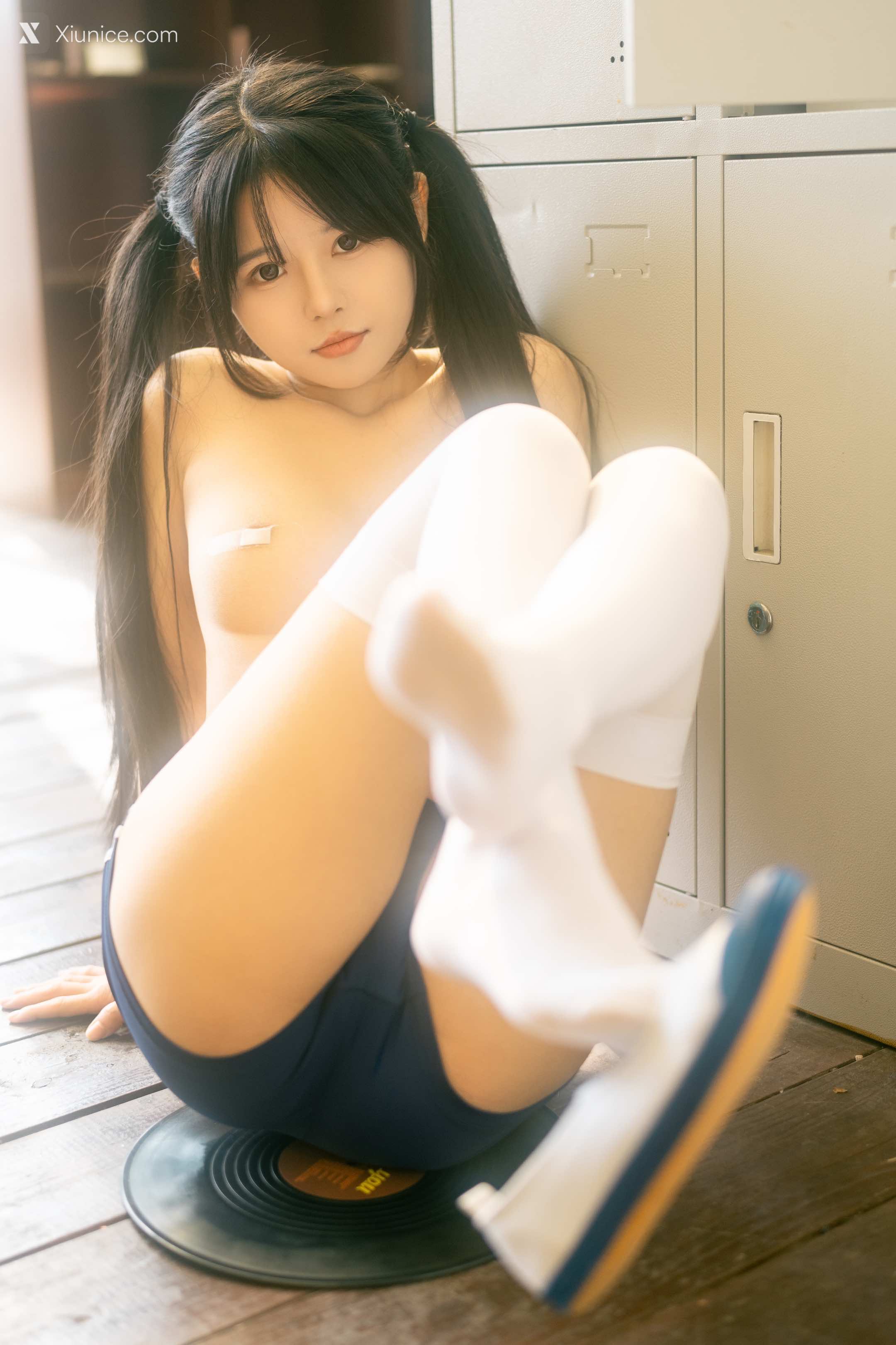 Rua阮阮 春の更衣室 体操服 30