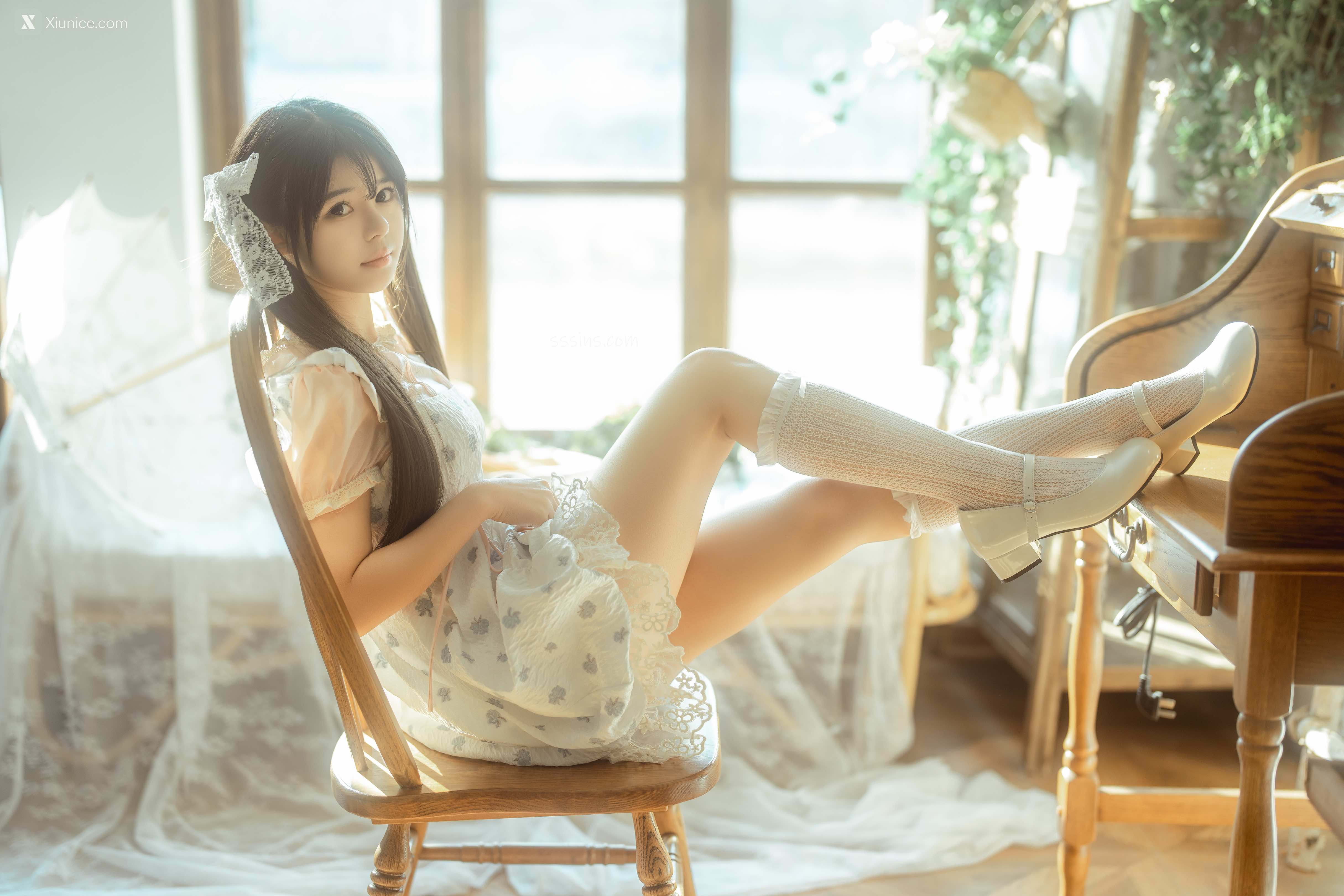 Rua阮阮 花房 小裙子 13