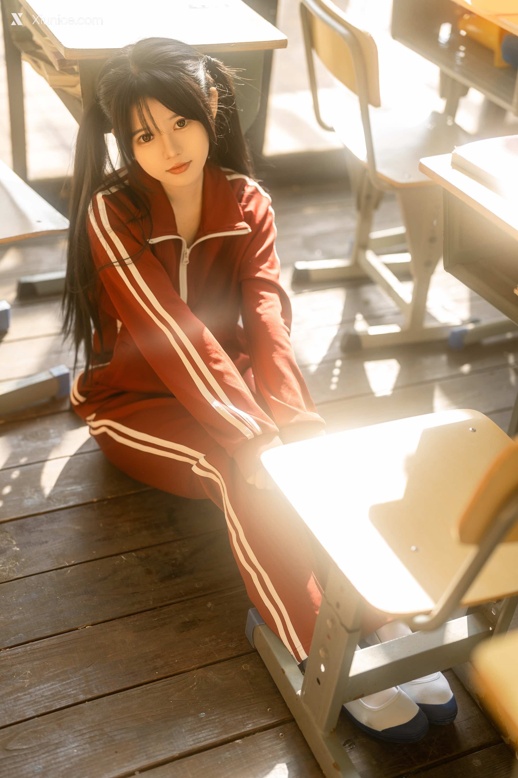 Rua阮阮 课间阳光 红色校服 40