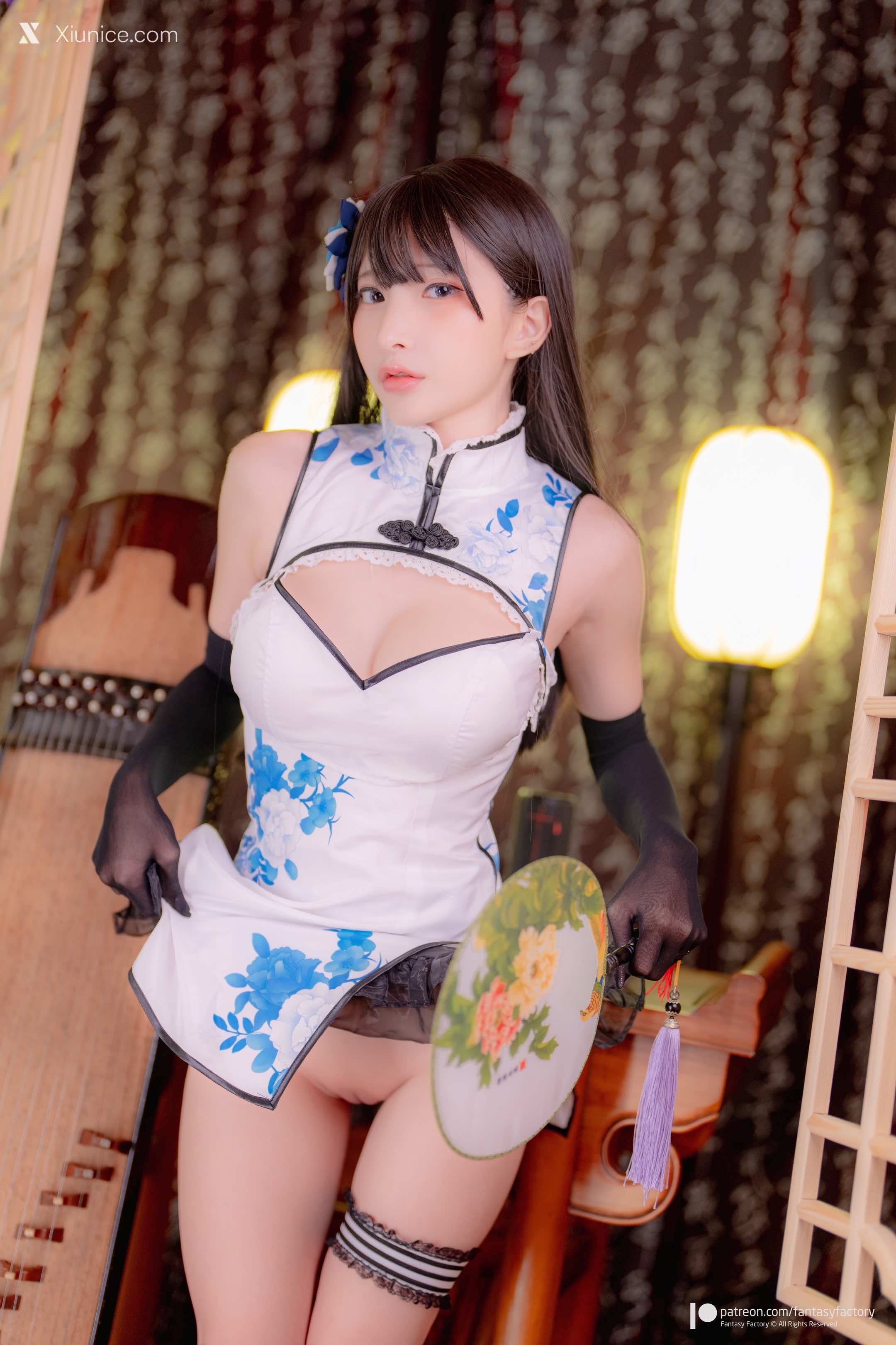 Fantasy Factory 旗袍小花瓶 3