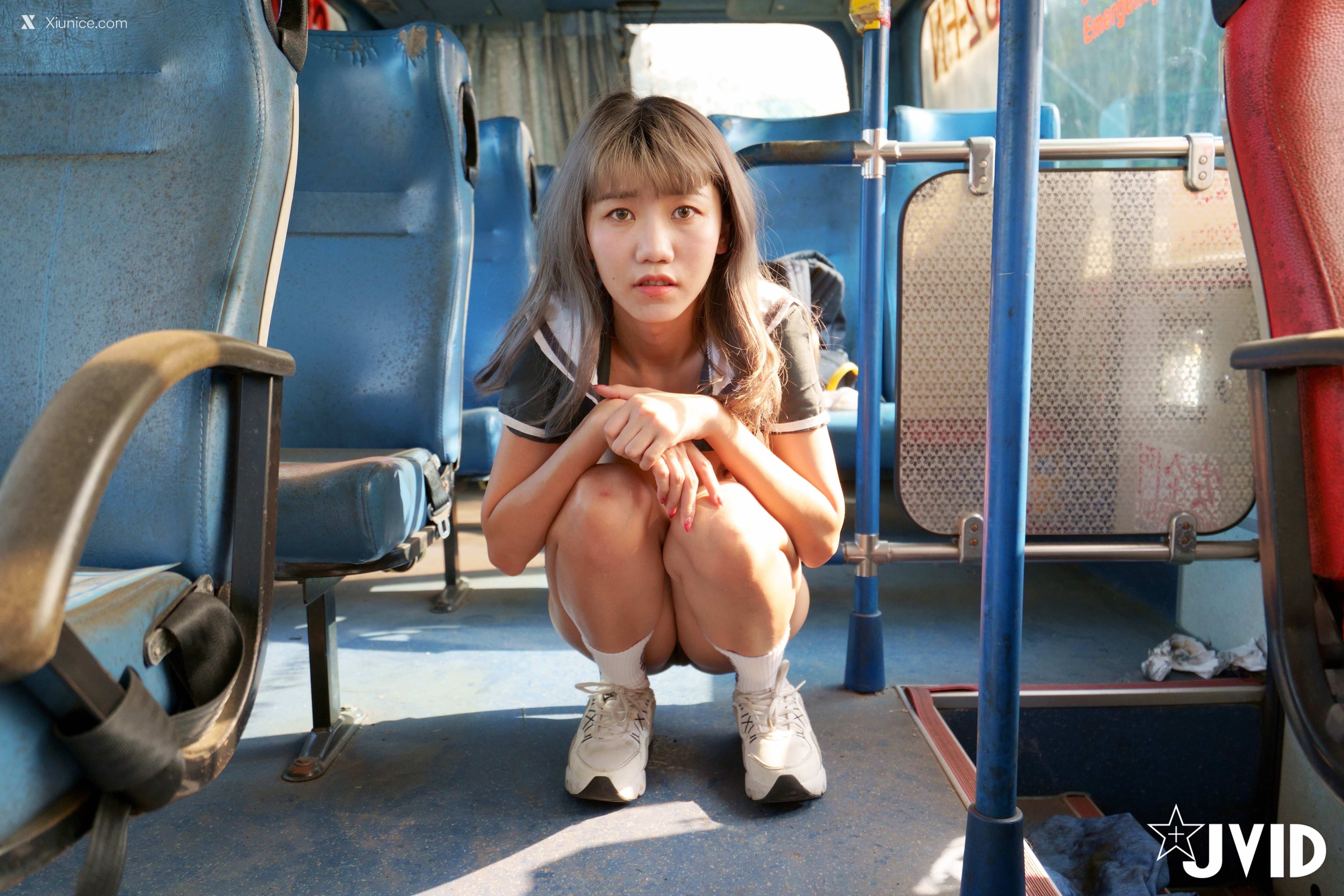 JVID 伊芙蝶 真实 公车上处女丧失回忆录 69