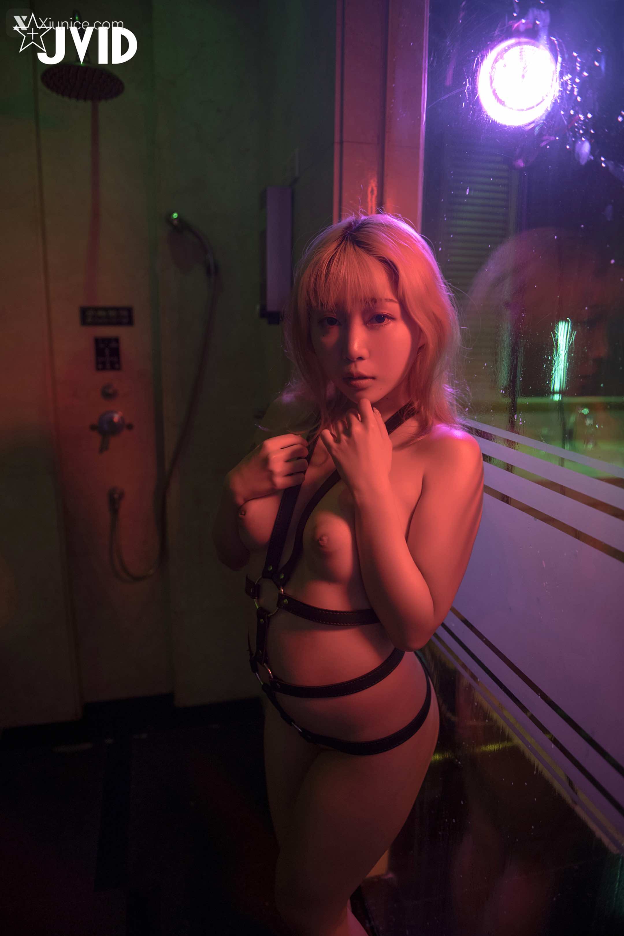 JVID Stacy 摇曳的光影中被束缚的美女渐渐的穴湿了等妳来征服 13