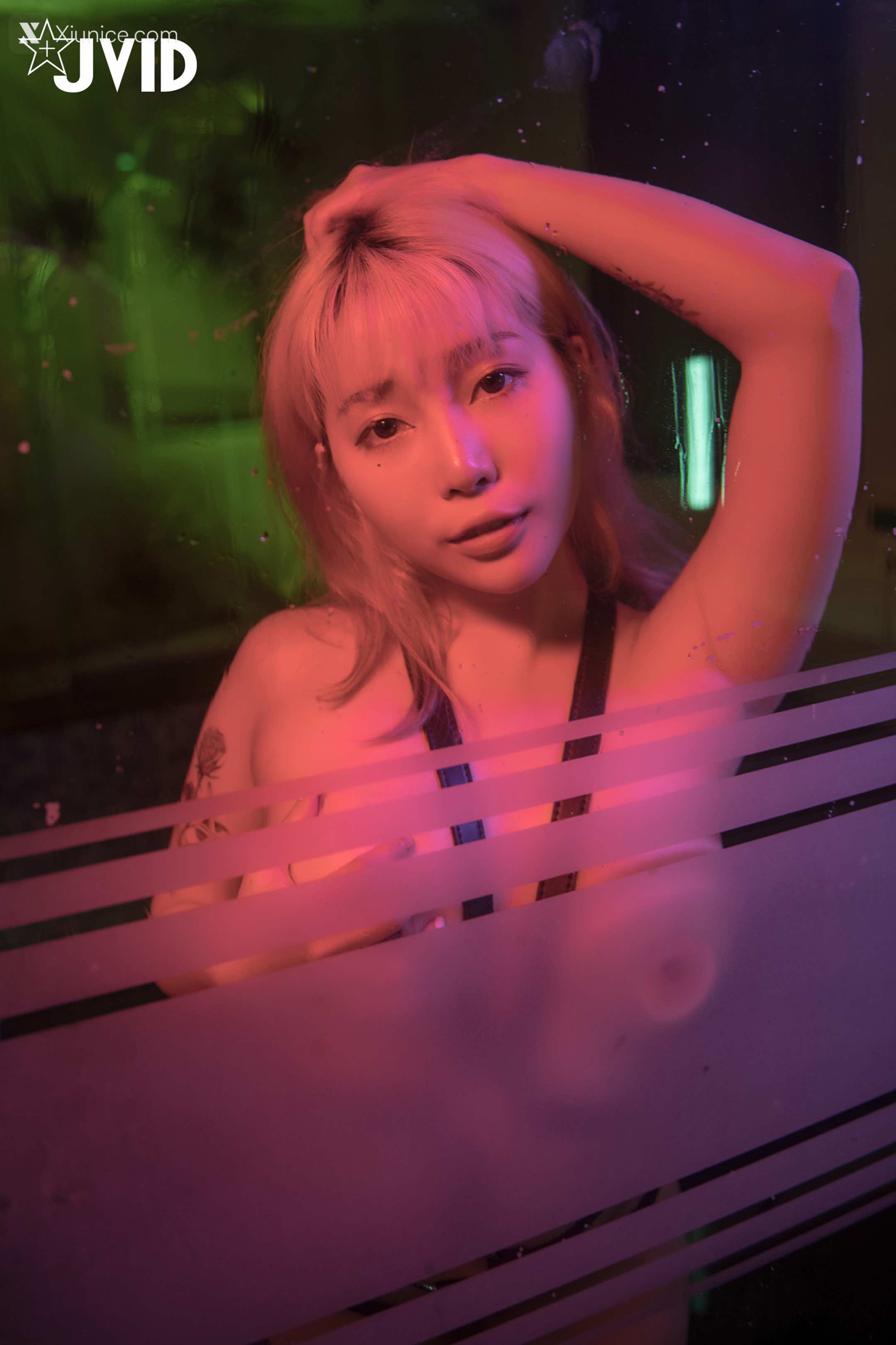 JVID Stacy 摇曳的光影中被束缚的美女渐渐的穴湿了等妳来征服 5